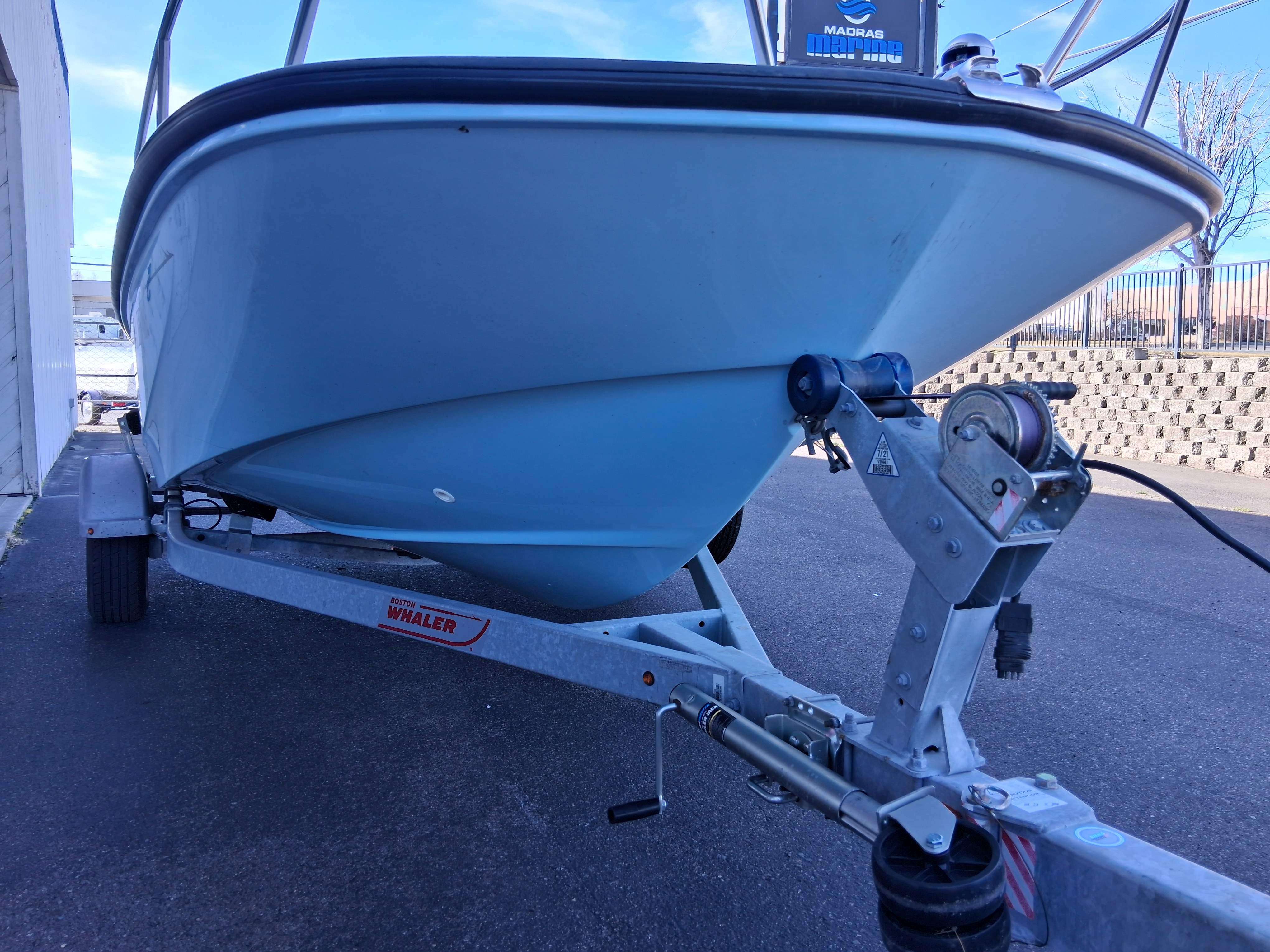   2020 Boston Whaler 170 Montauk-8