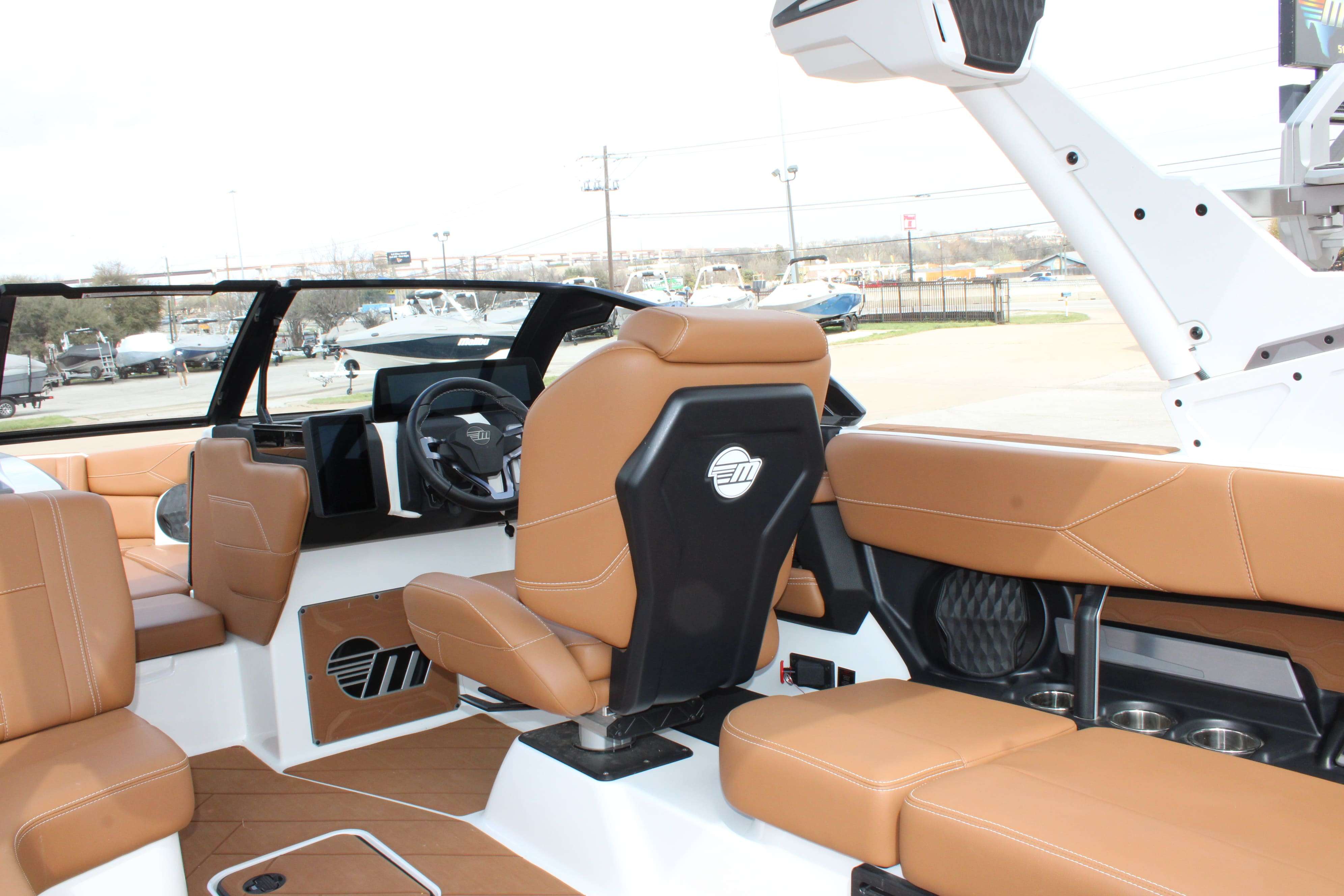 2025 Malibu Boats Wakesetter 23 LSV-15