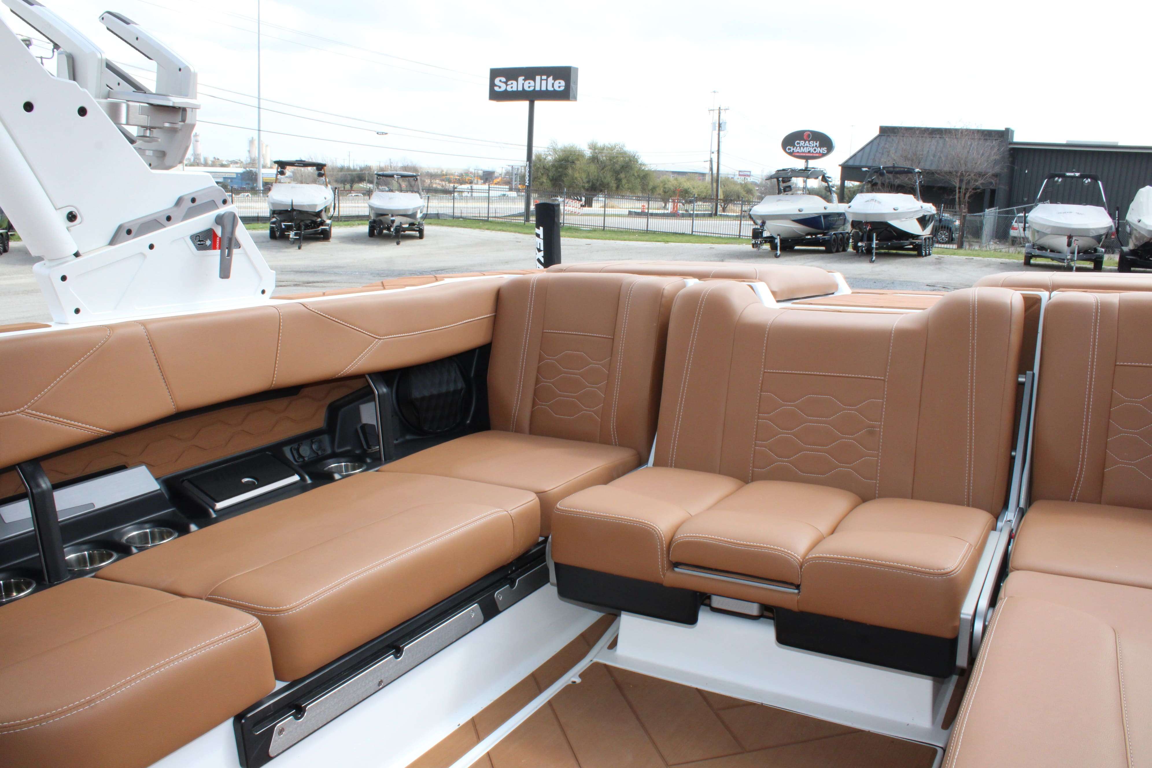 2025 Malibu Boats Wakesetter 23 LSV-16