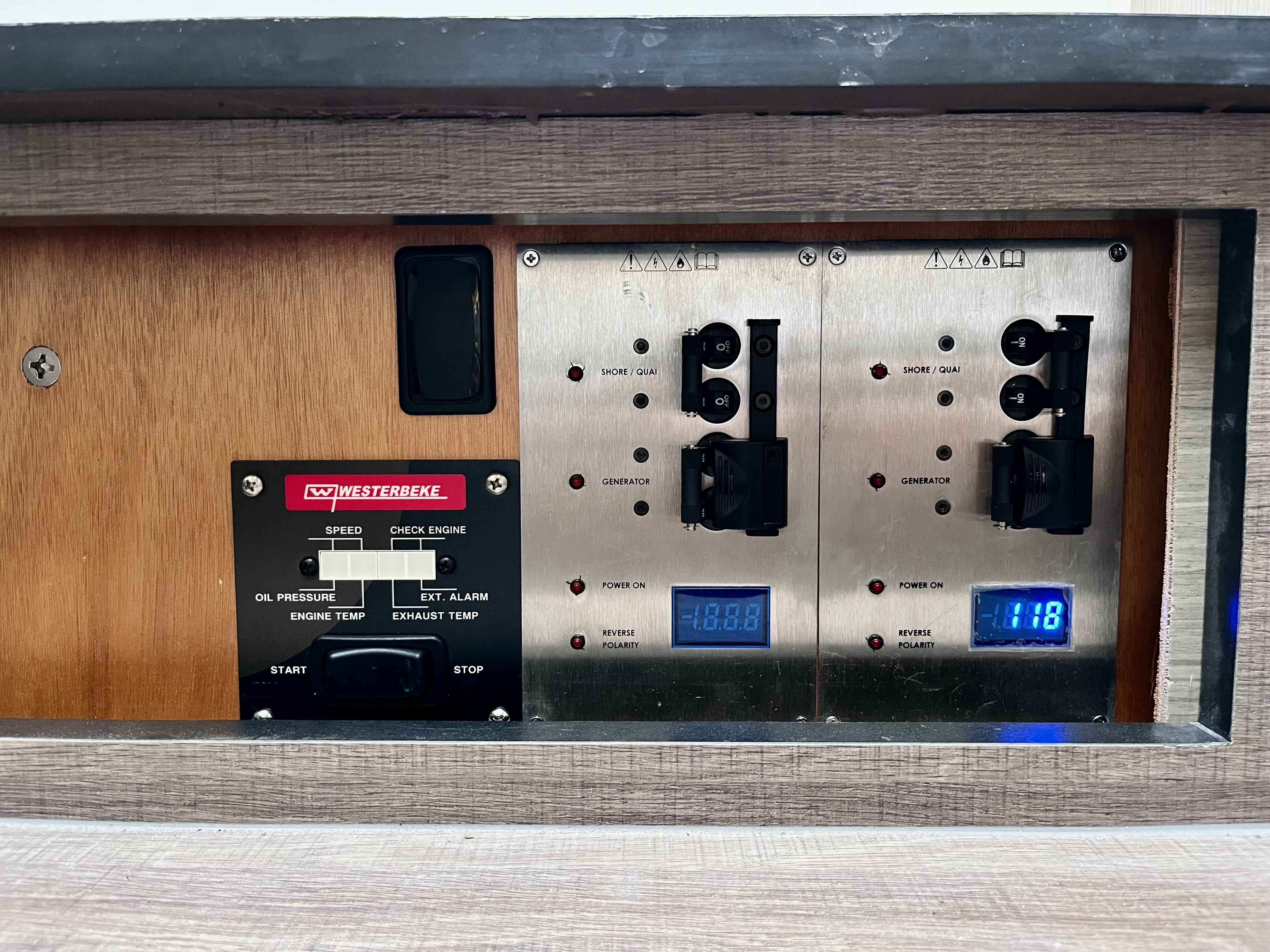 Pre-Owned 2023 Beneteau Gran Turismo 32 for Sale | Vancouver, BC | M&P Yacht Centre