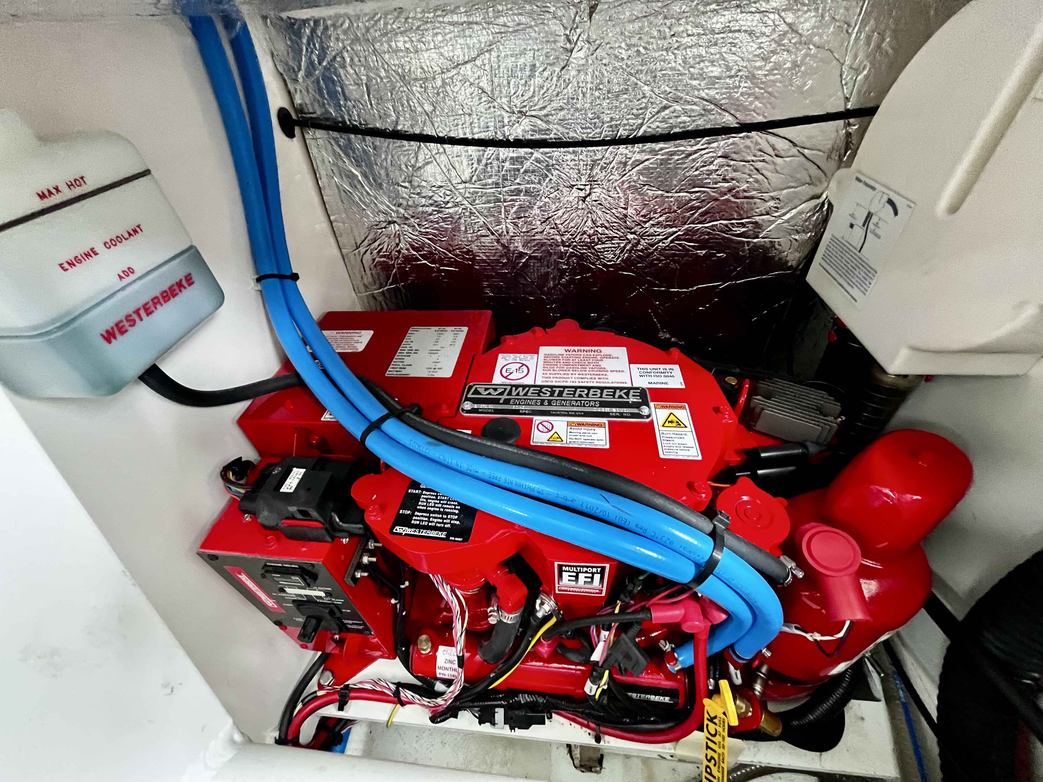 Pre-Owned 2023 Beneteau Gran Turismo 32 for Sale | Vancouver, BC | M&P Yacht Centre