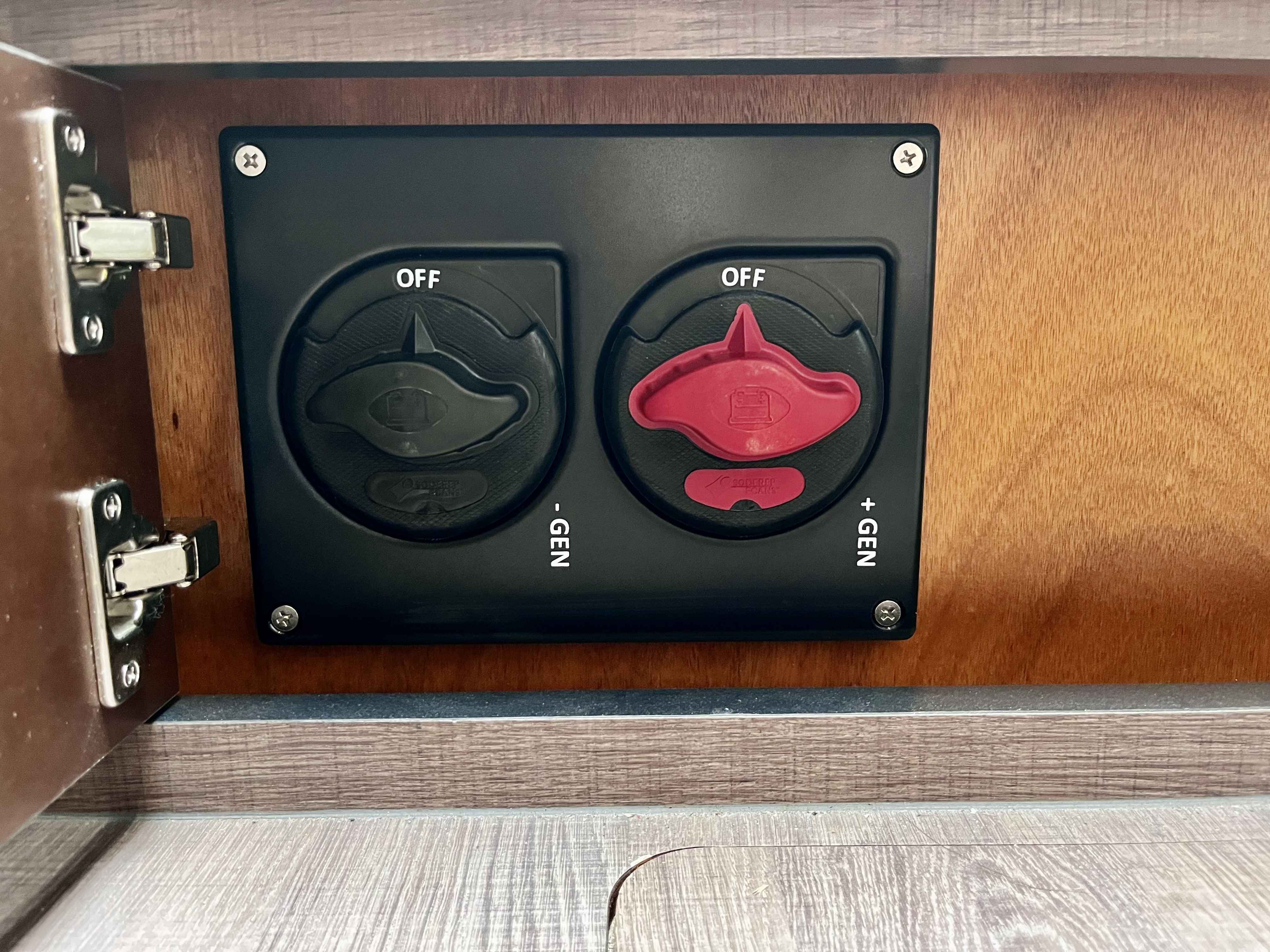 Pre-Owned 2023 Beneteau Gran Turismo 32 for Sale | Vancouver, BC | M&P Yacht Centre