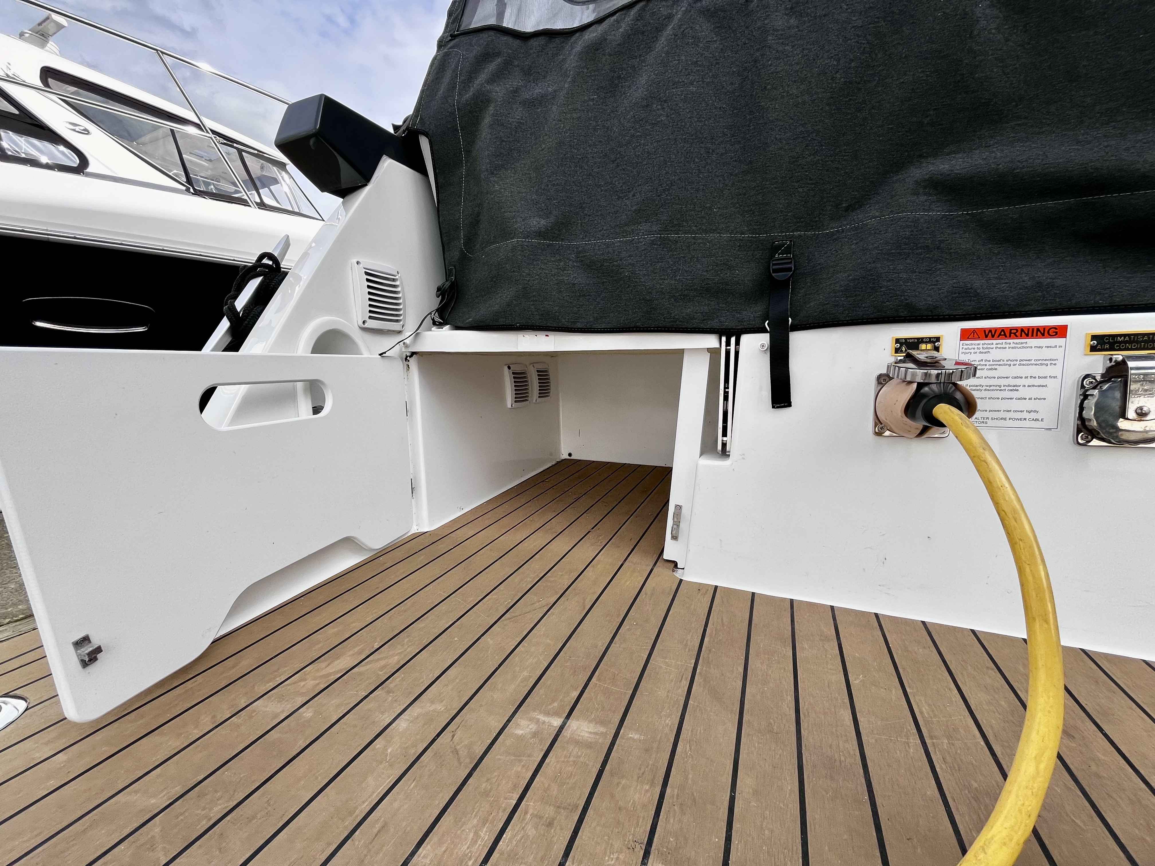 Pre-Owned 2023 Beneteau Gran Turismo 32 for Sale | Vancouver, BC | M&P Yacht Centre