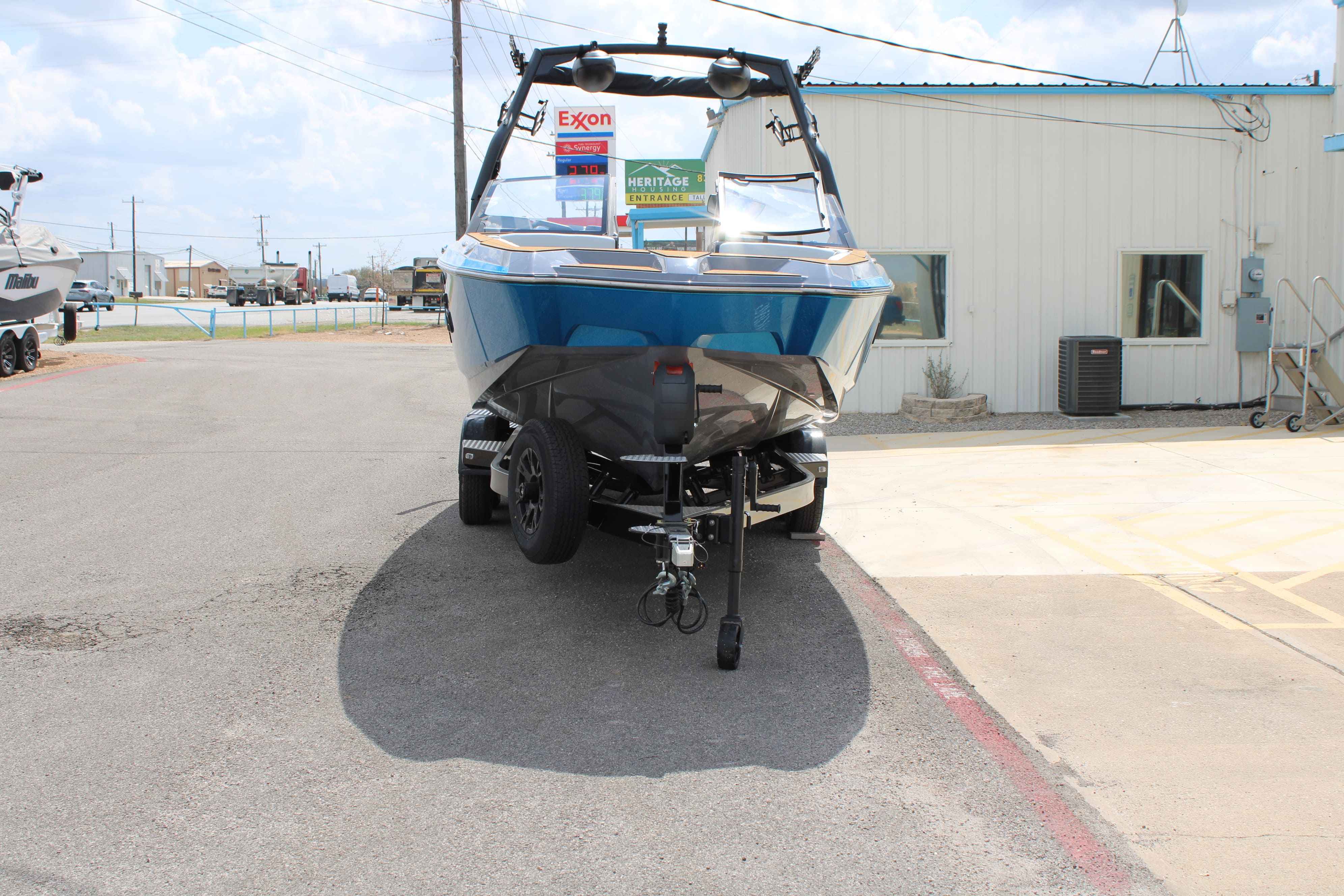 2026 Axis Wake Research Core Series A245-3