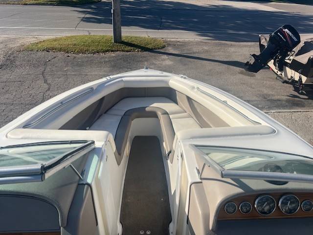 boat-carouselImage-image