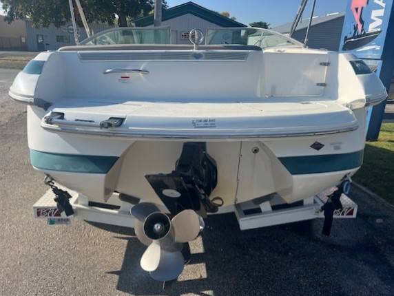 boat-carouselImage-image