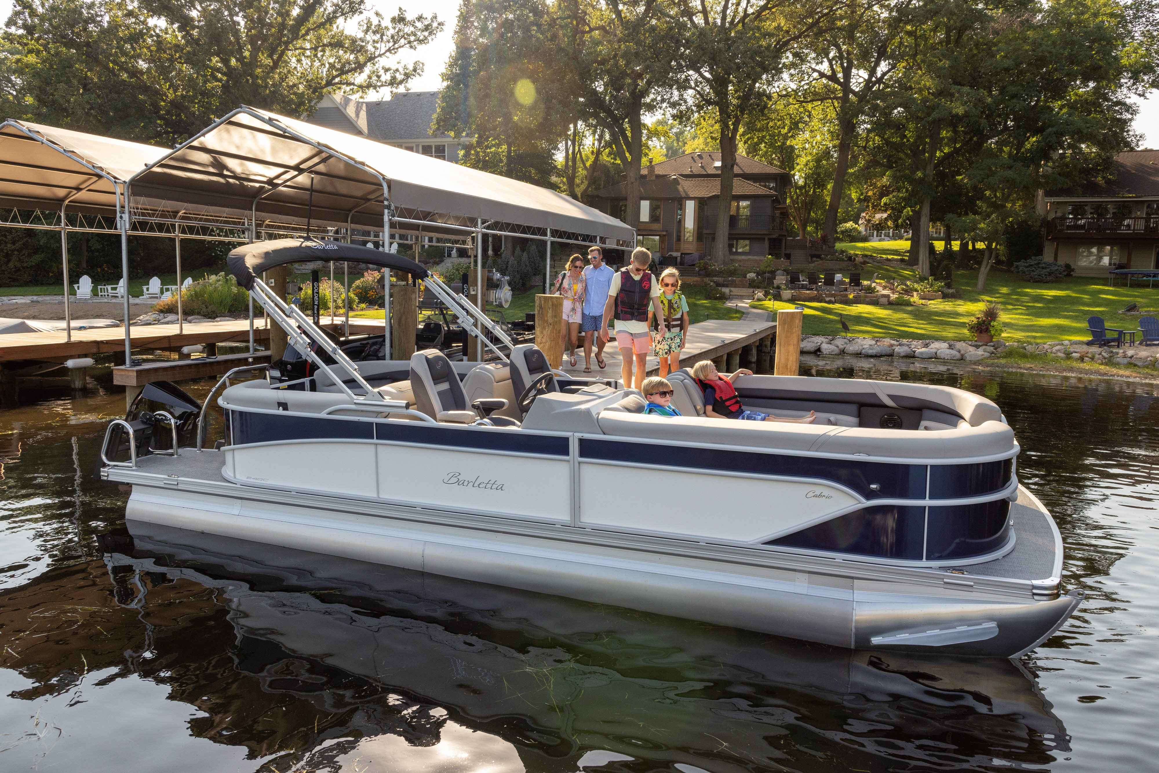 boat-carouselImage-image