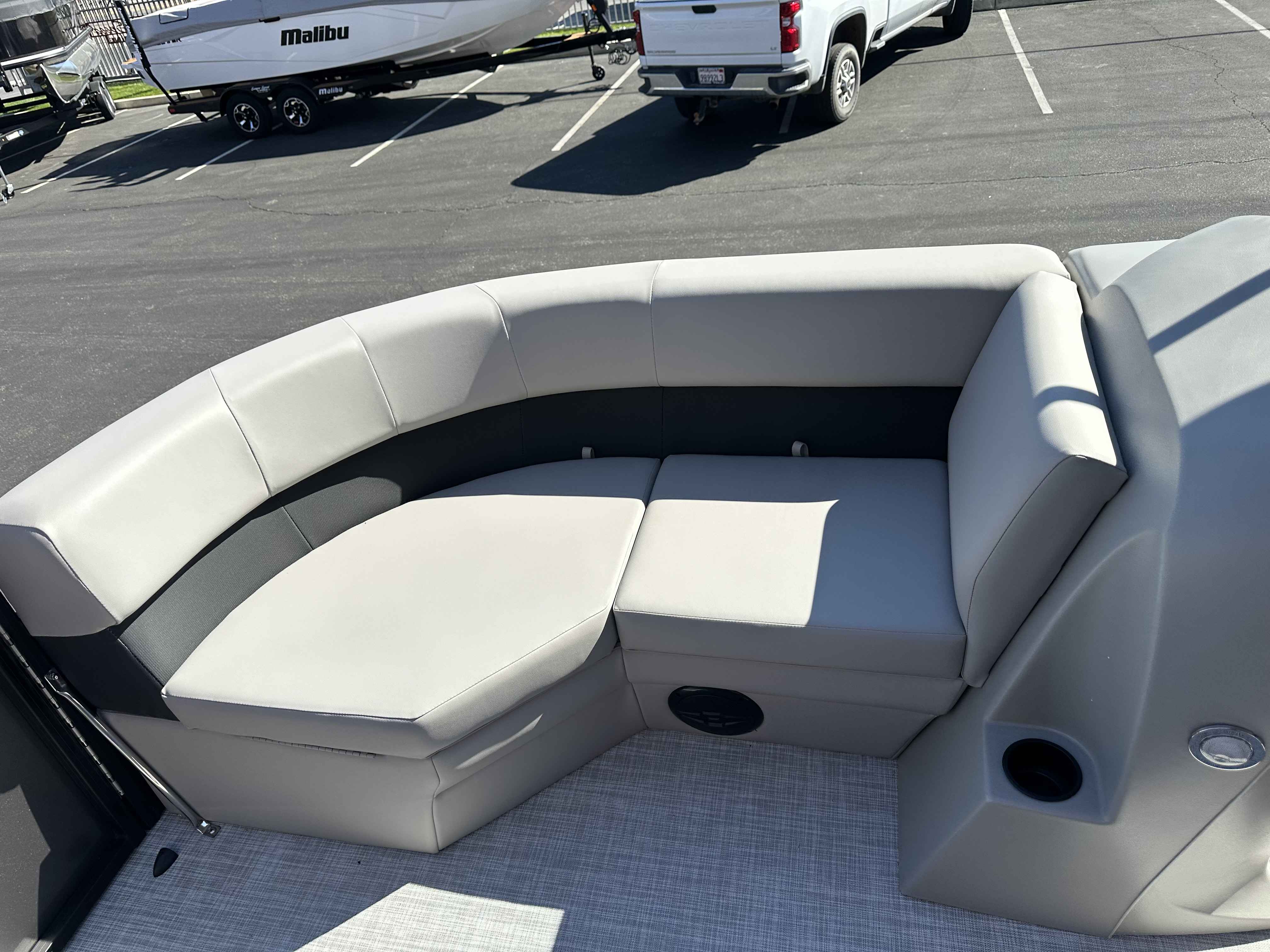 2026 Dockside 20DQ-8