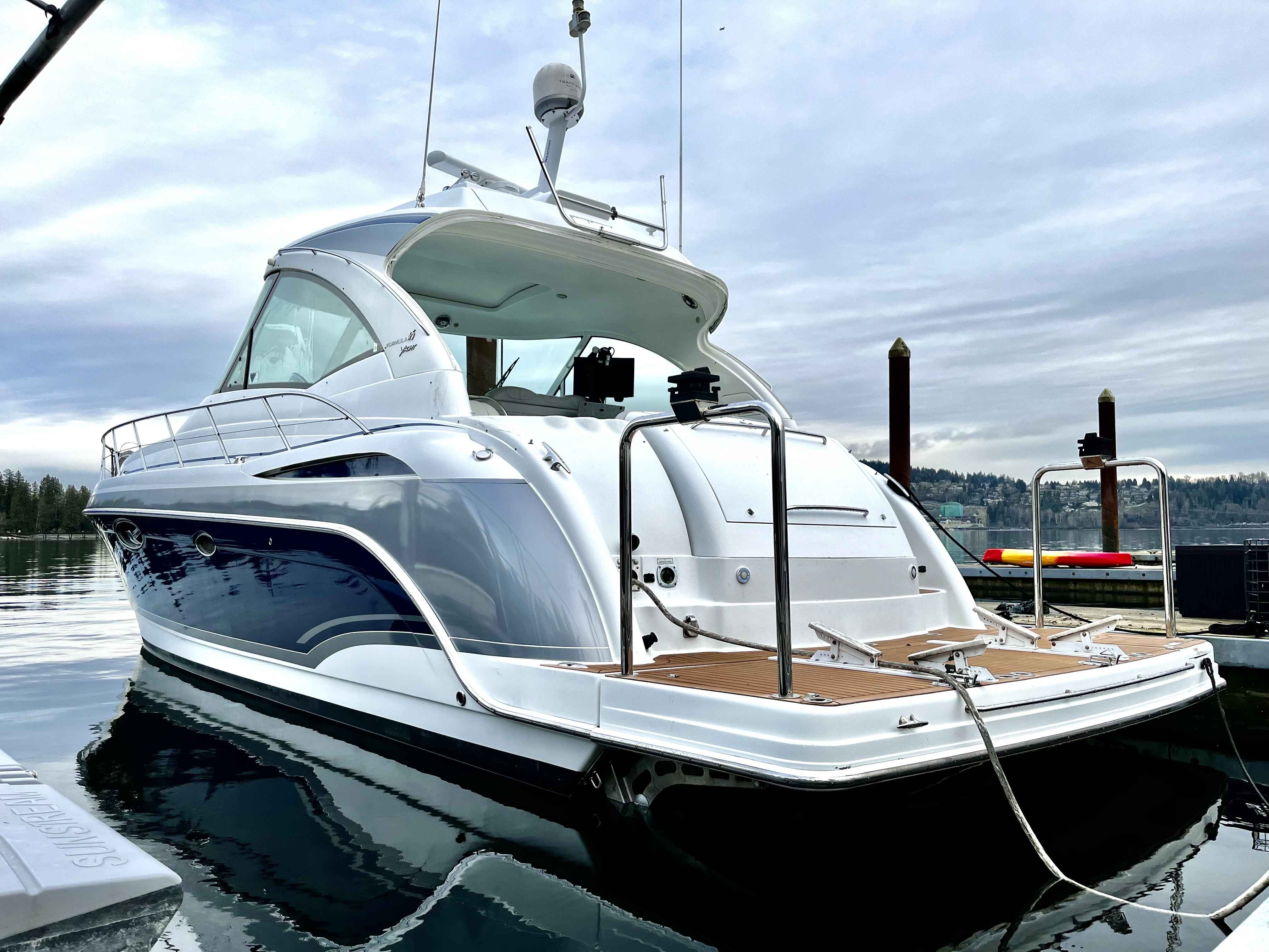 Pre-Owned 2008 Formula 45 Yacht for Sale | Vancouver, BC | M&P Yacht Centre | 65dd3a441a2242300b02e968