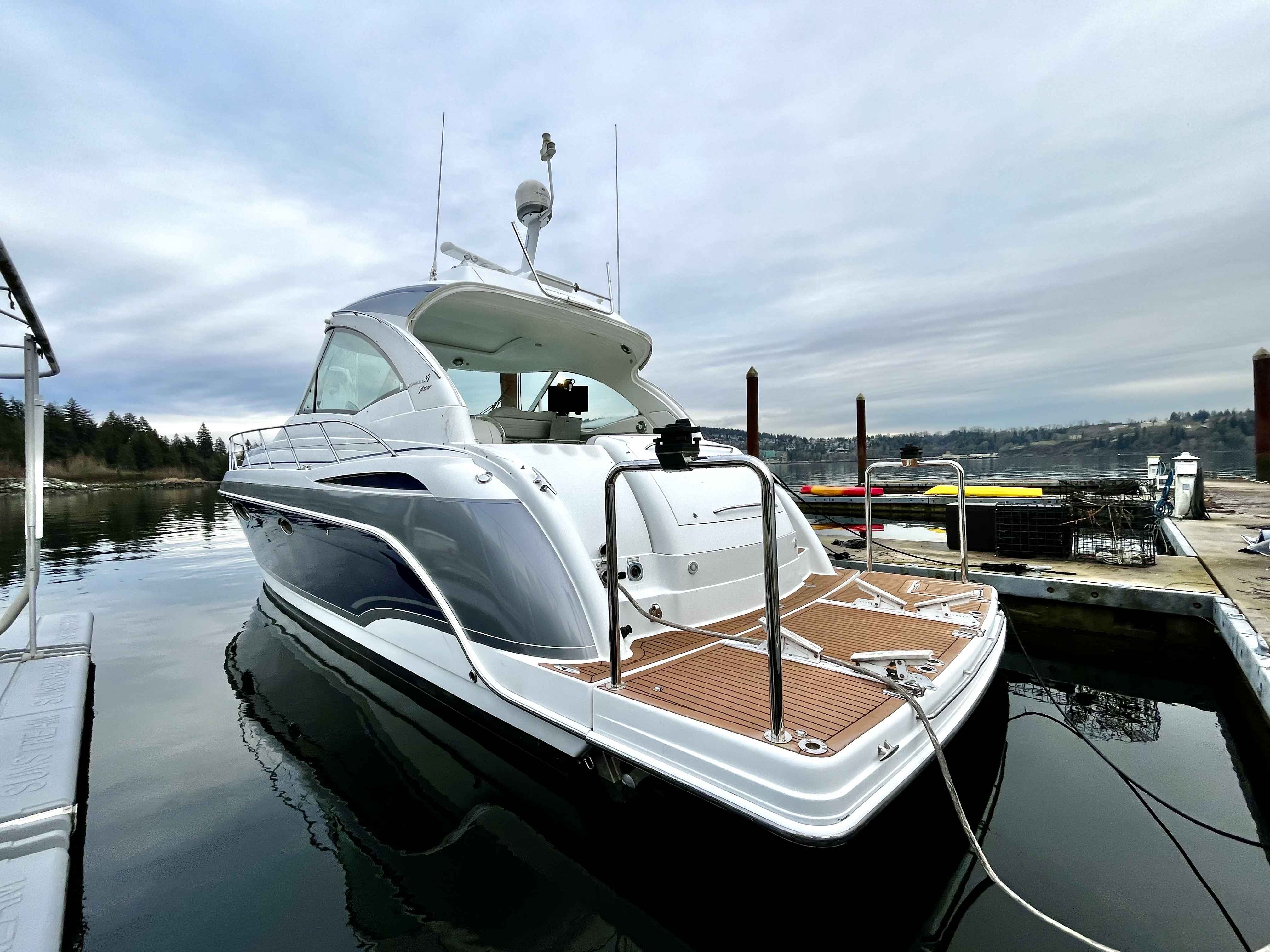 Pre-Owned 2008 Formula 45 Yacht for Sale | Vancouver, BC | M&P Yacht Centre | 65dd3a441a2242300b02e968
