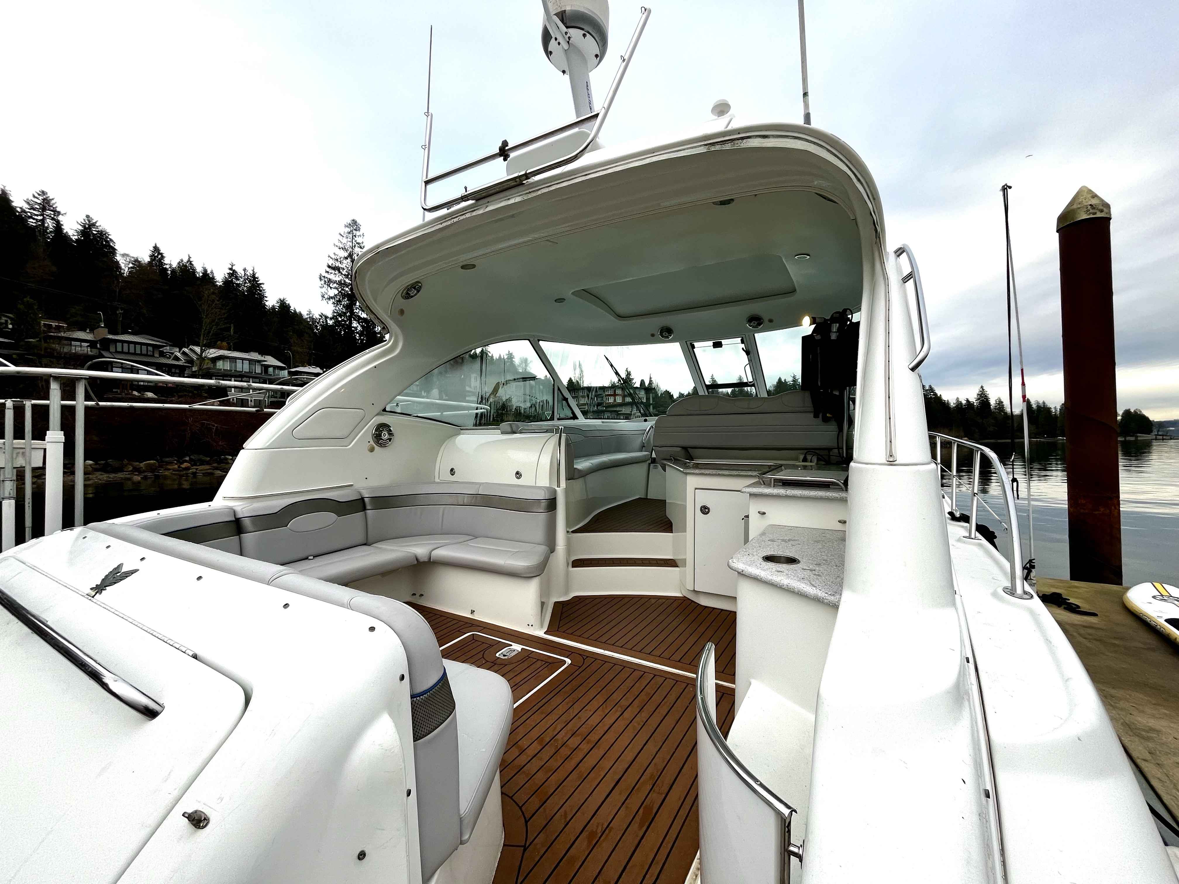 Pre-Owned 2008 Formula 45 Yacht for Sale | Vancouver, BC | M&P Yacht Centre | 65dd3a441a2242300b02e968