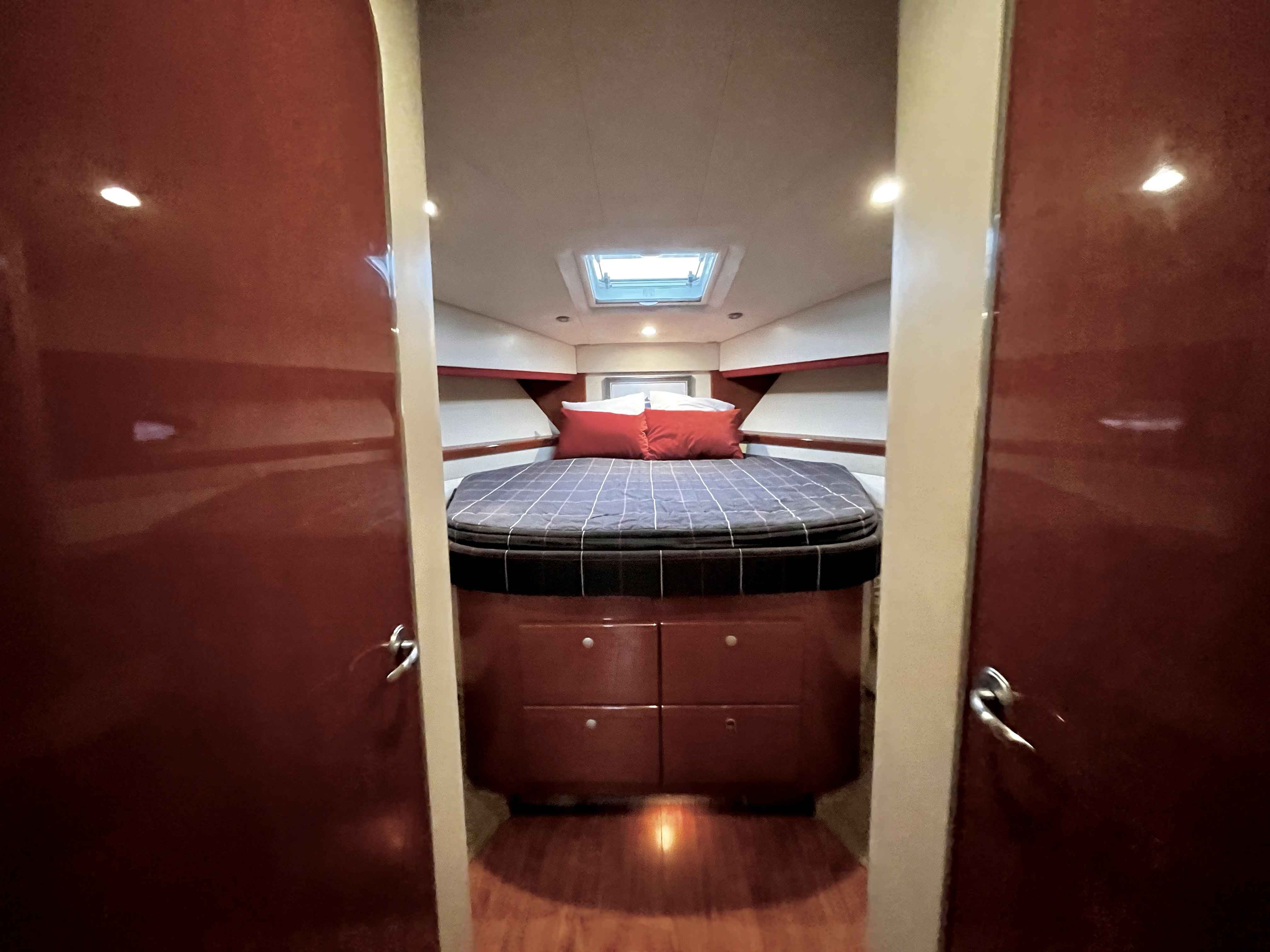 Pre-Owned 2008 Formula 45 Yacht for Sale | Vancouver, BC | M&P Yacht Centre | 65dd3a441a2242300b02e968