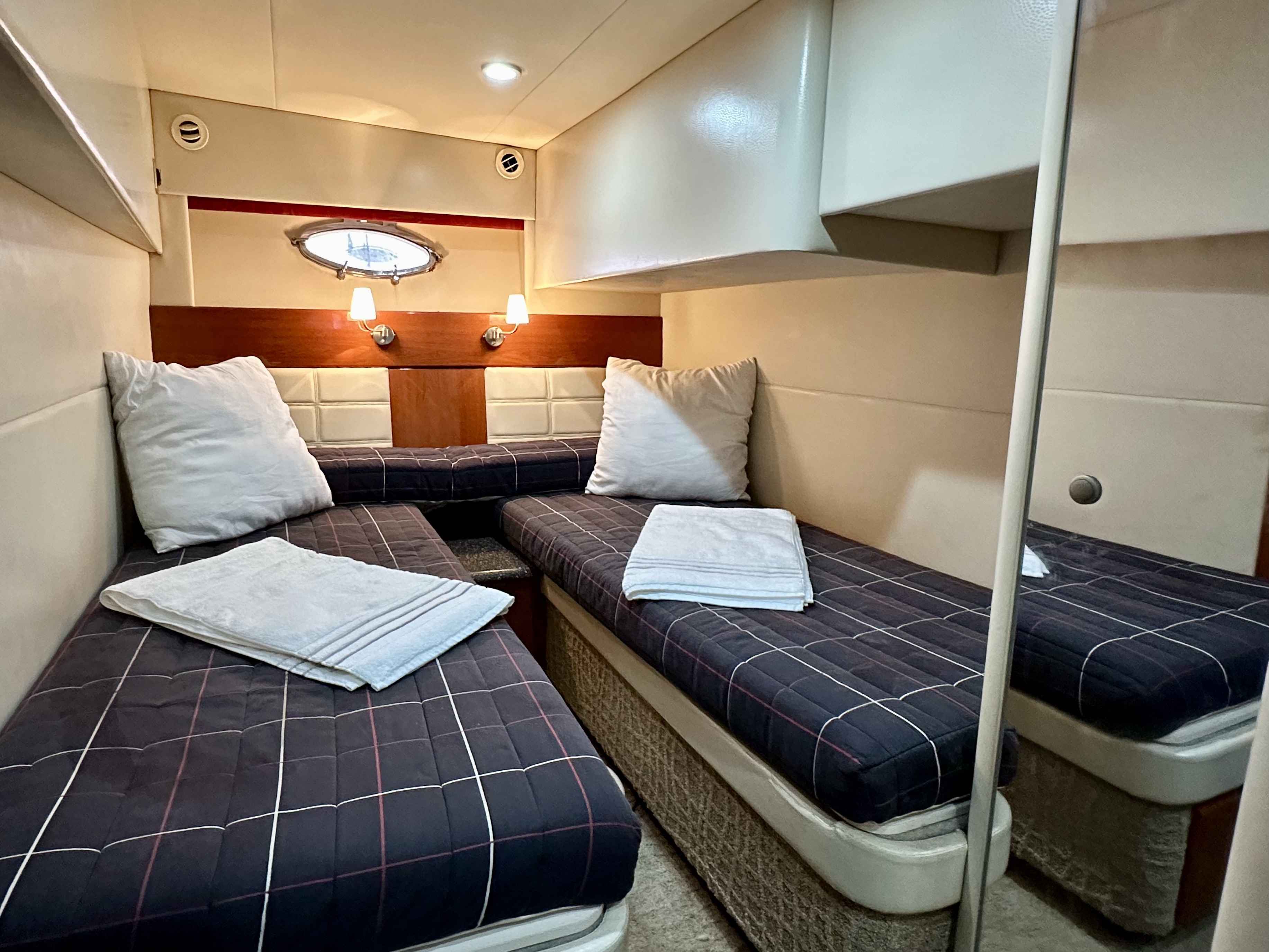 Pre-Owned 2008 Formula 45 Yacht for Sale | Vancouver, BC | M&P Yacht Centre | 65dd3a441a2242300b02e968