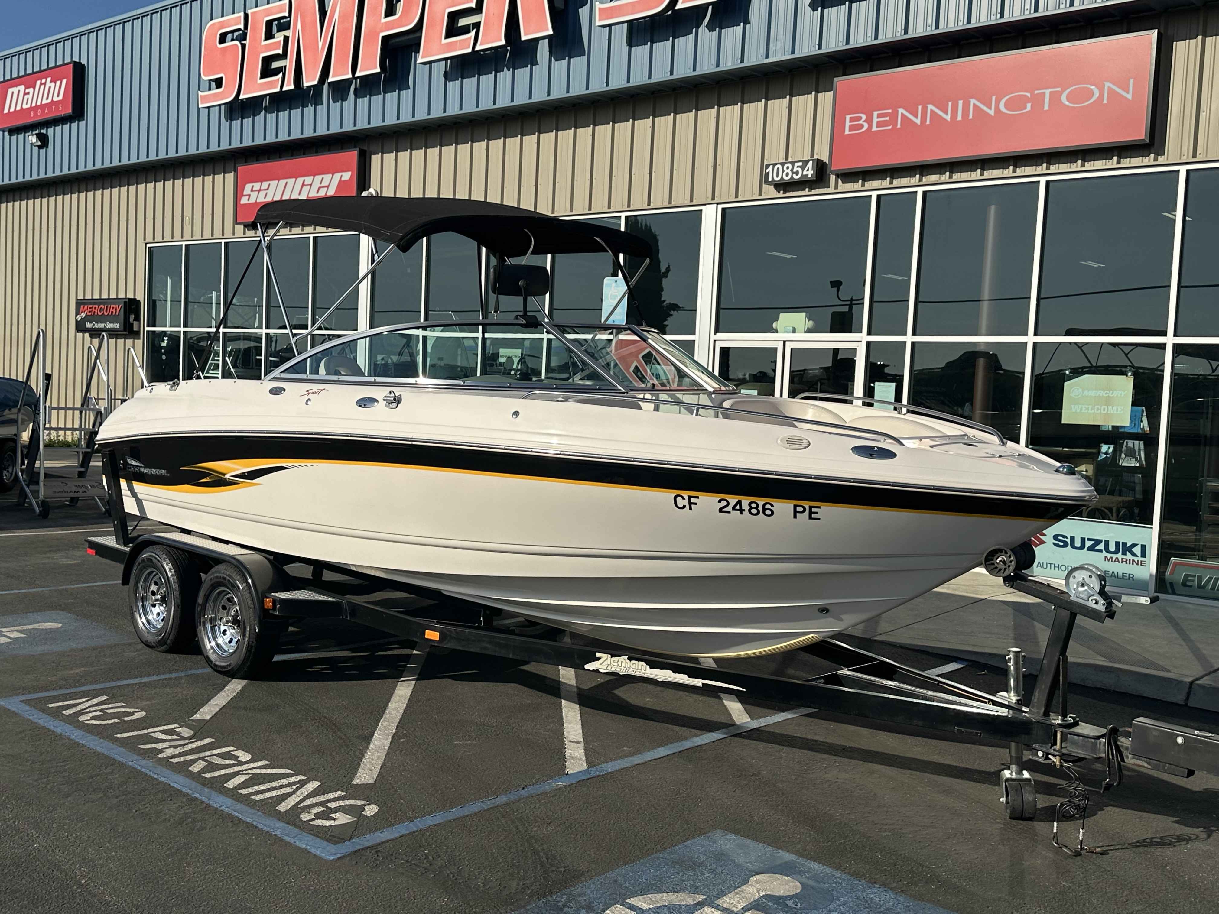 2000 Chaparral 216 SSi-2