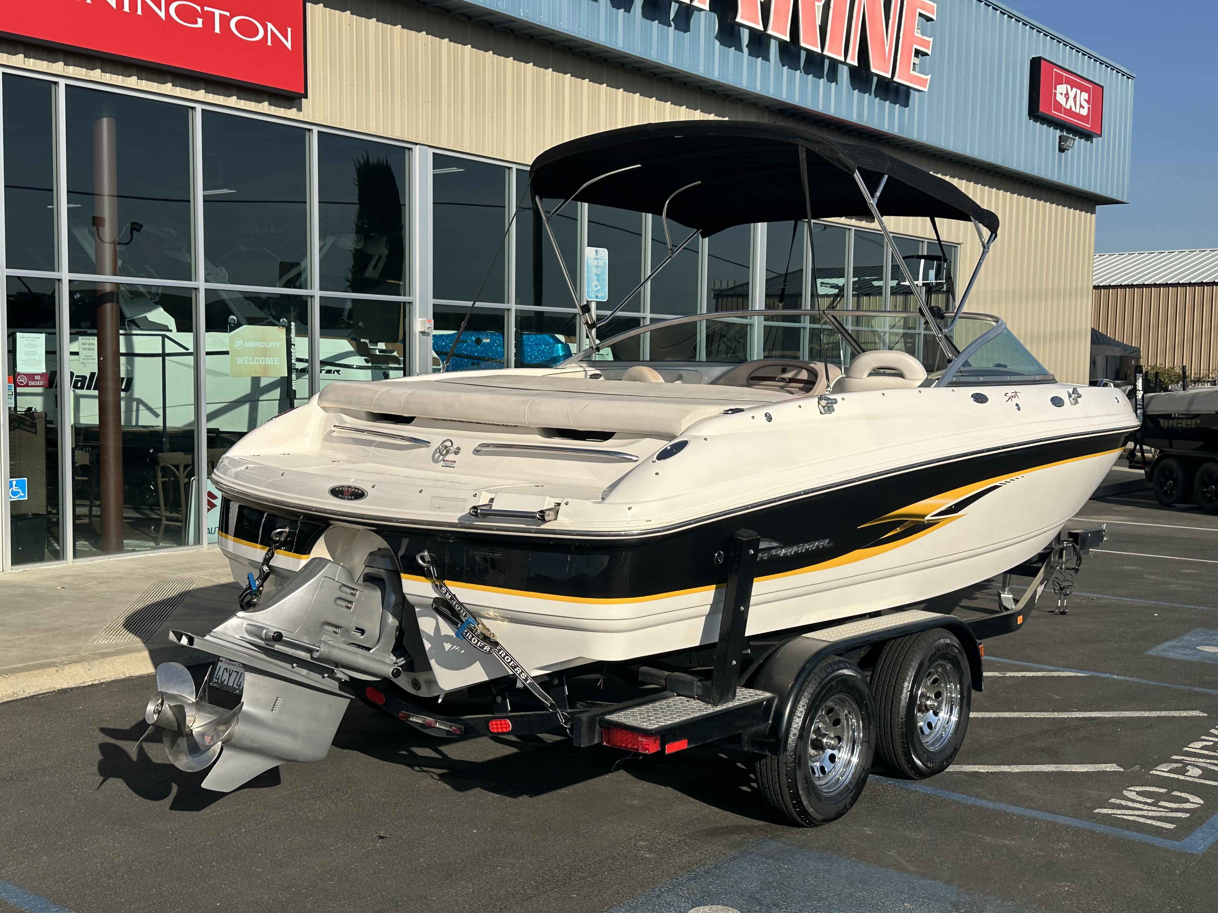 2000 Chaparral 216 SSi-3