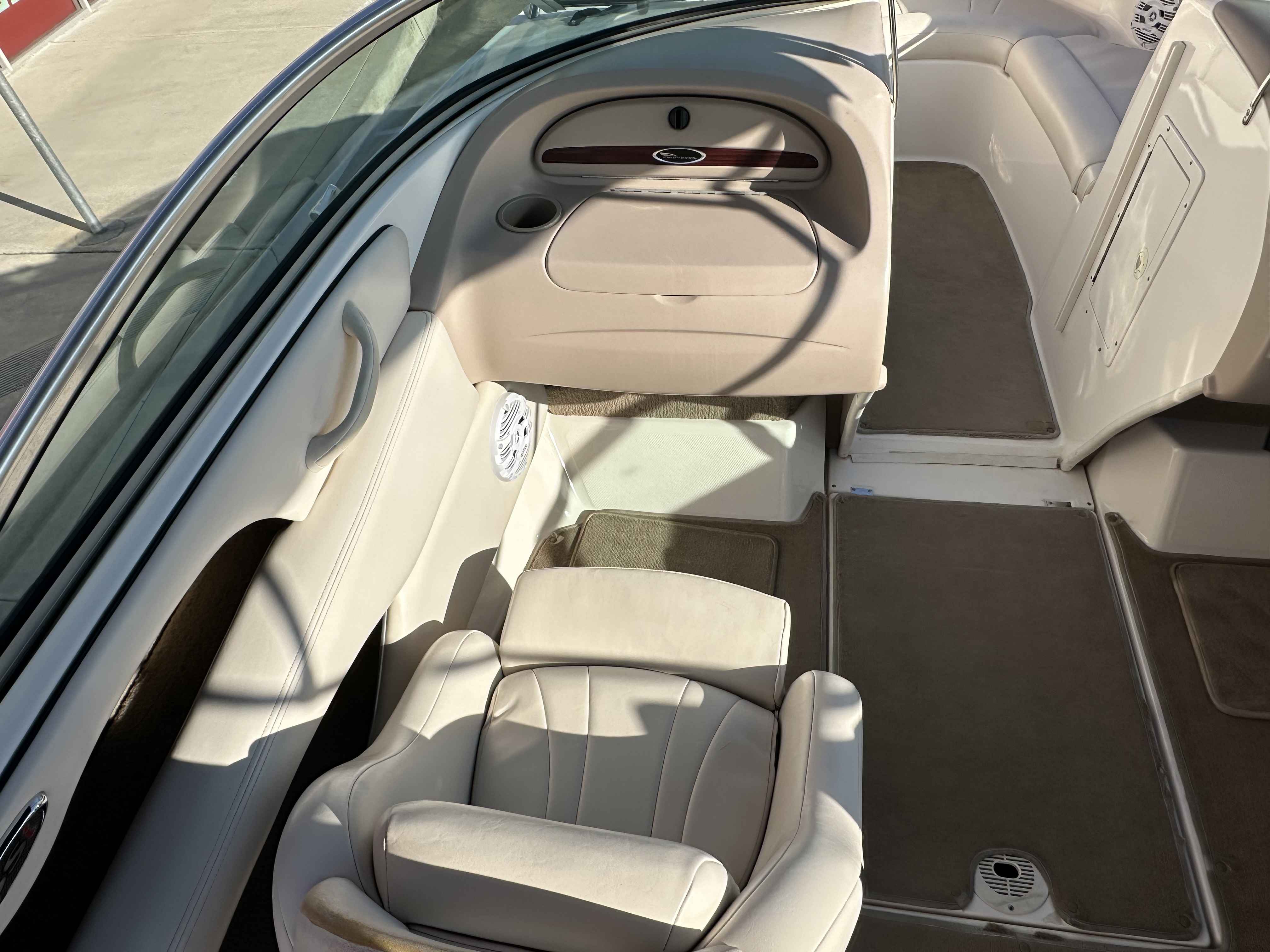 2000 Chaparral 216 SSi-9