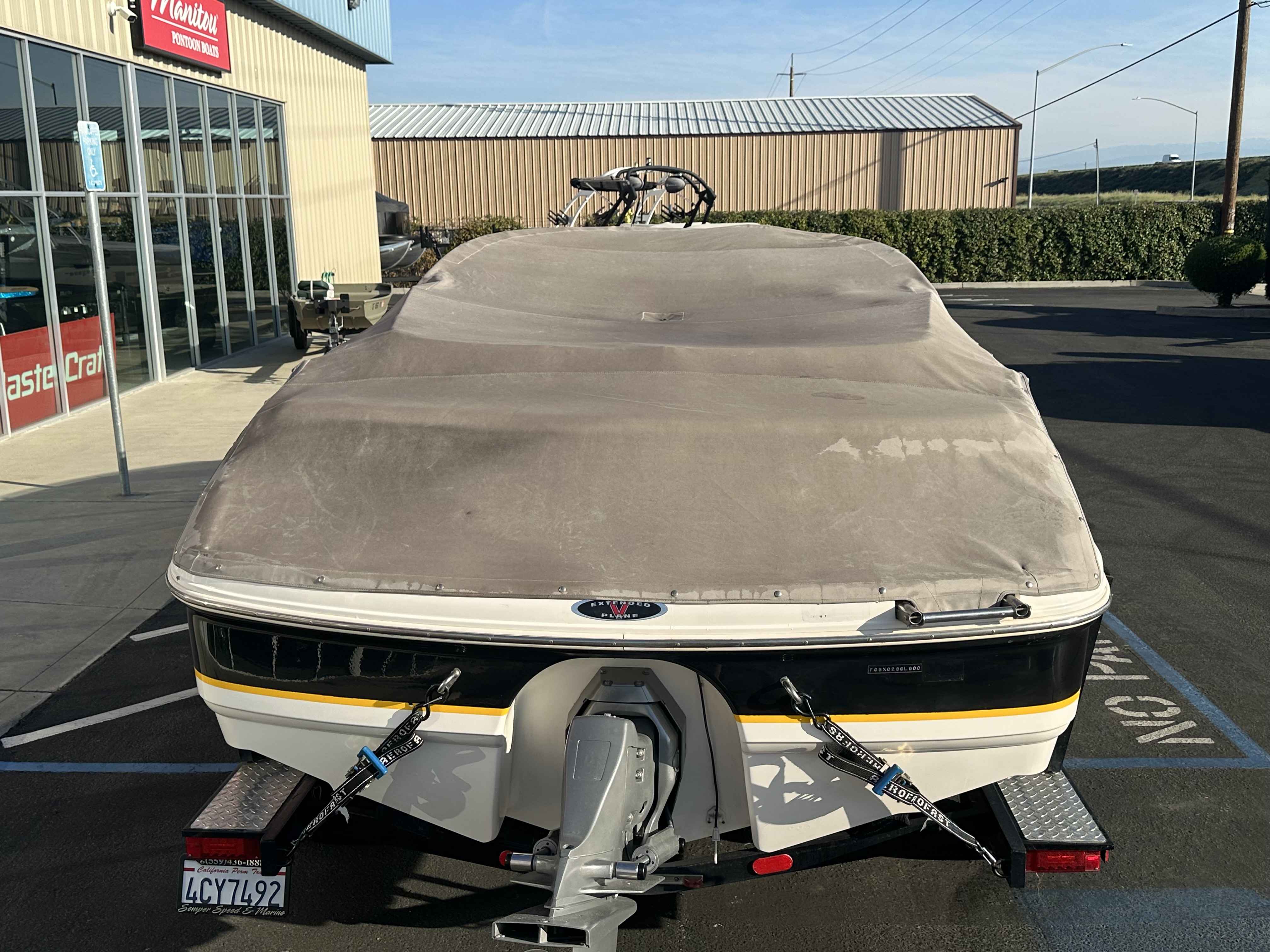 2000 Chaparral 216 SSi-14