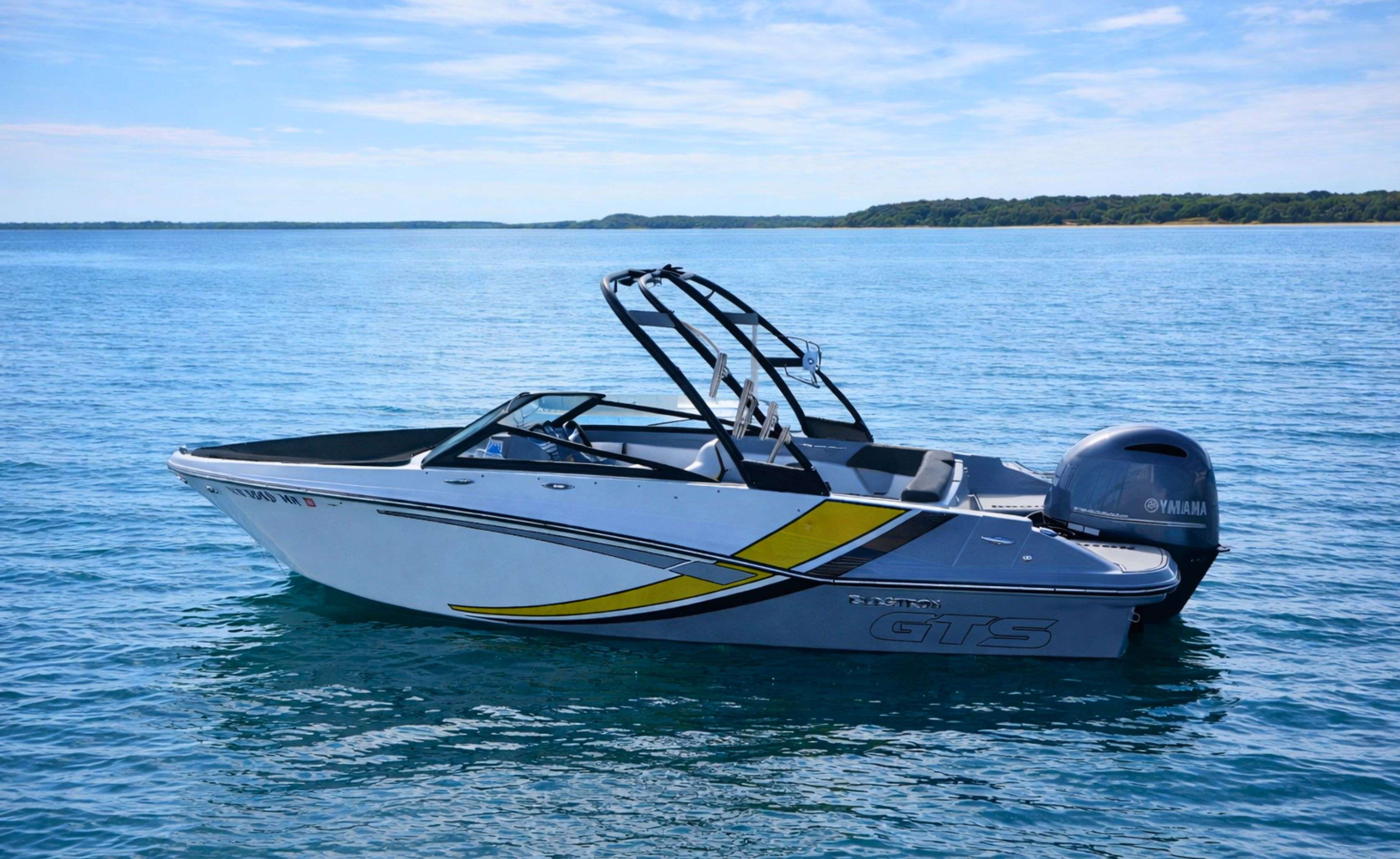 2020 Glastron GTS200