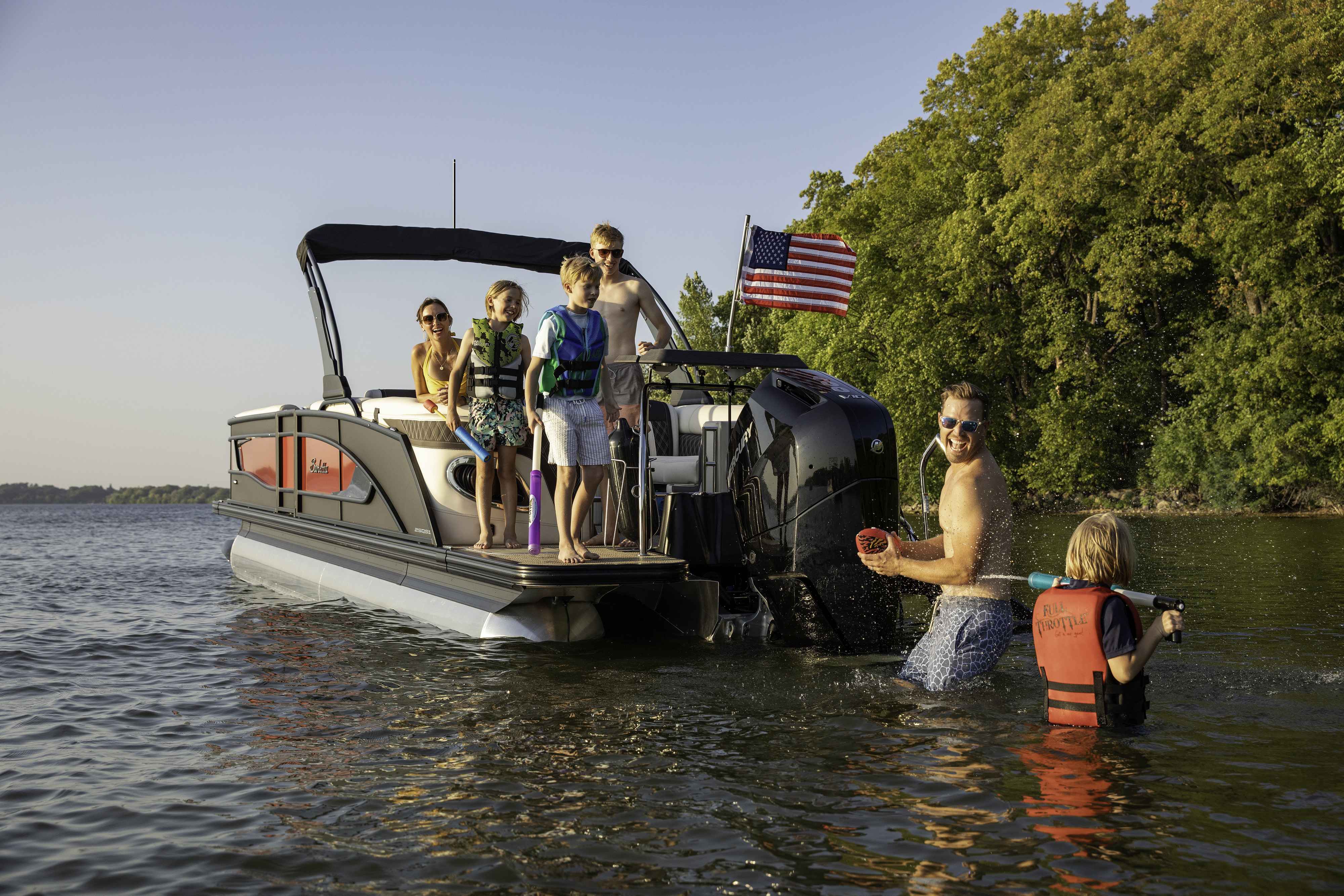 boat-carouselImage-image