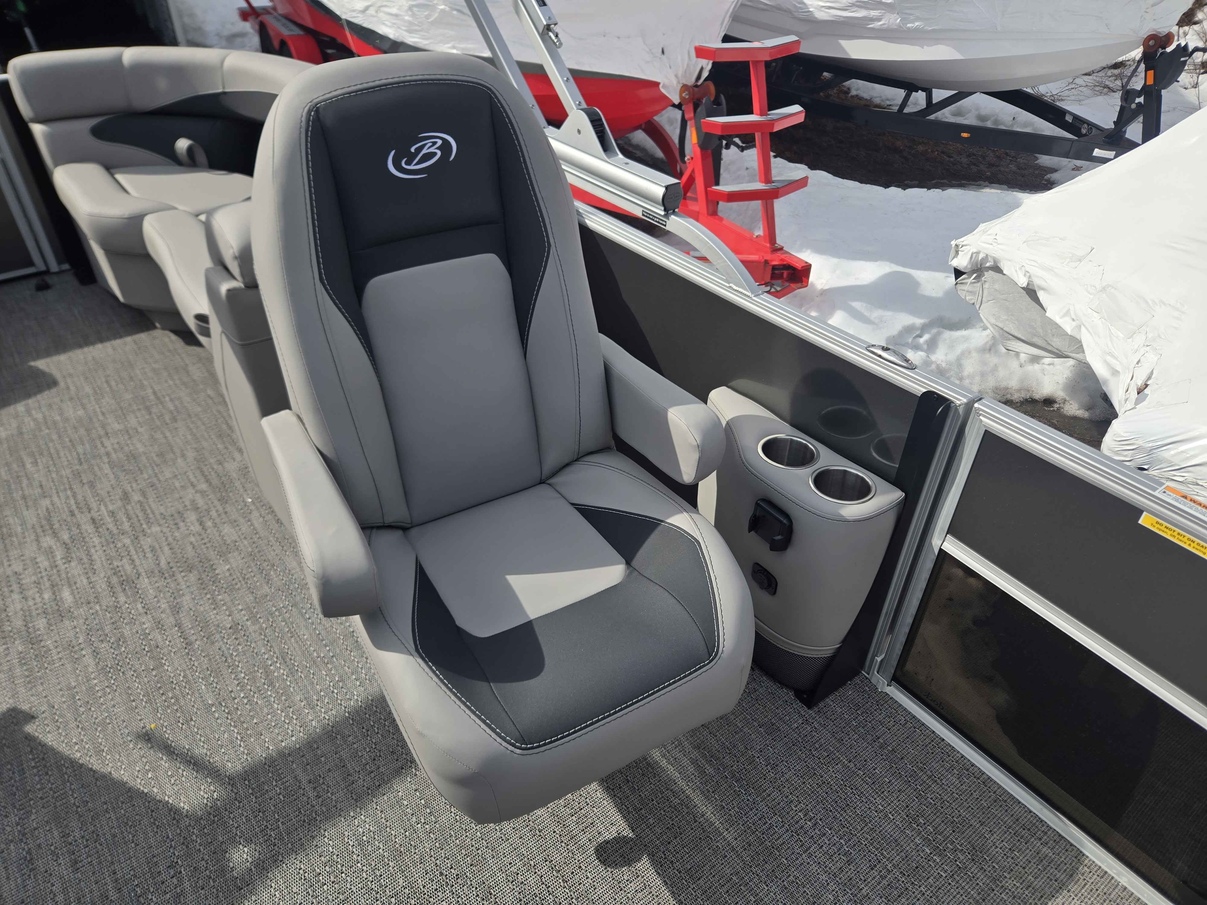 2026 Barletta boats A22QC Triple-Toon-15