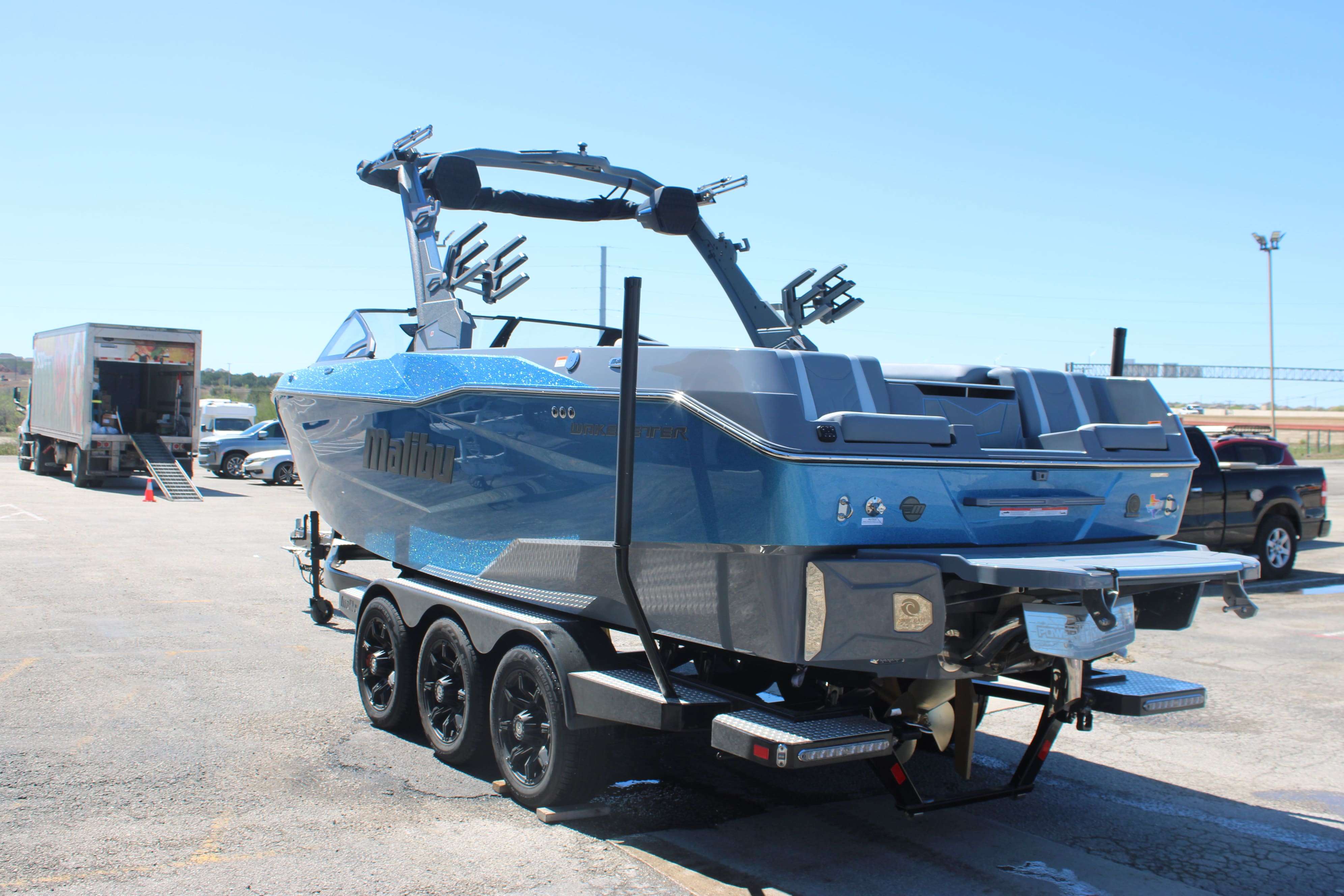 2026 Malibu Boats Wakesetter 25 LSV-6