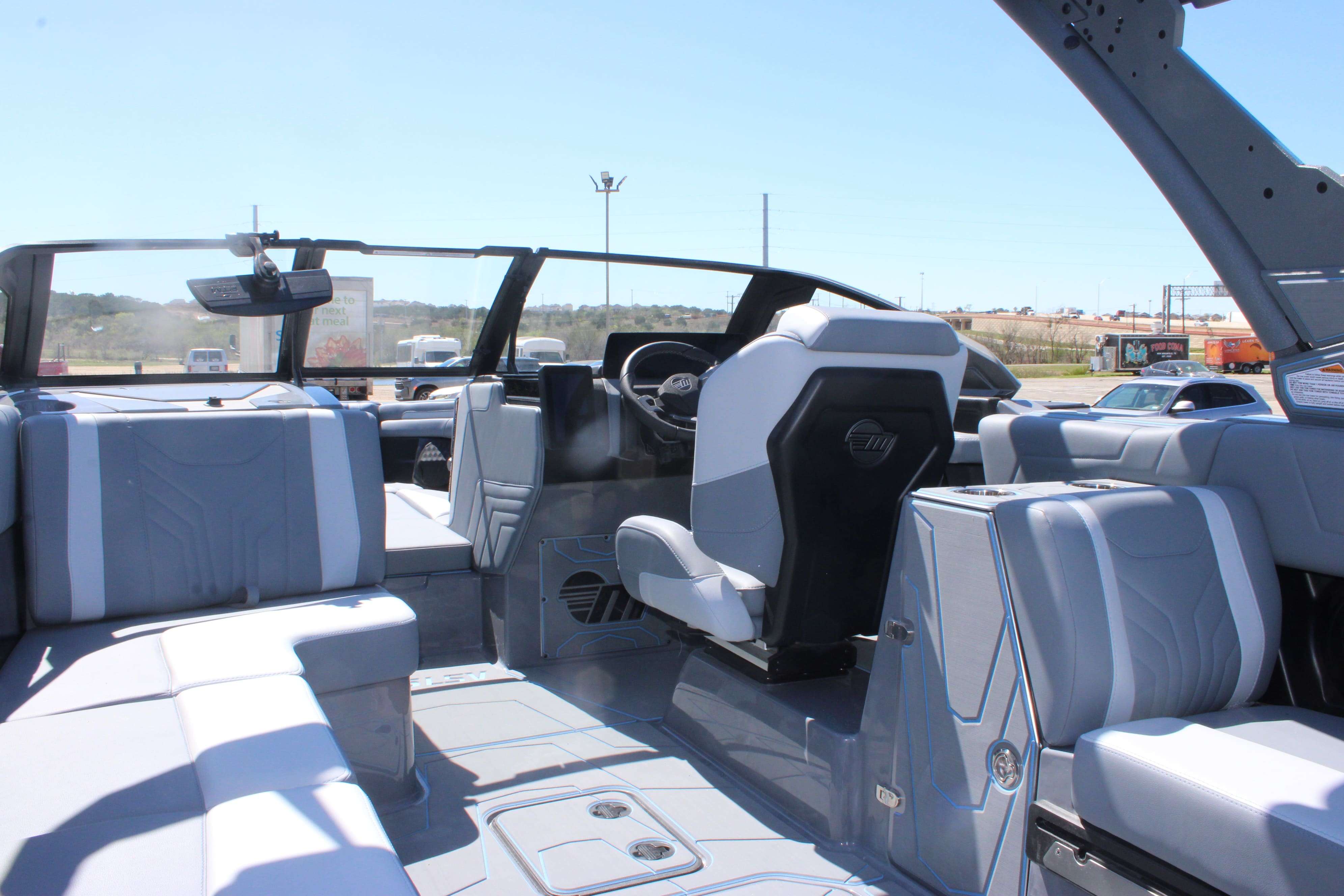 2026 Malibu Boats Wakesetter 25 LSV-15