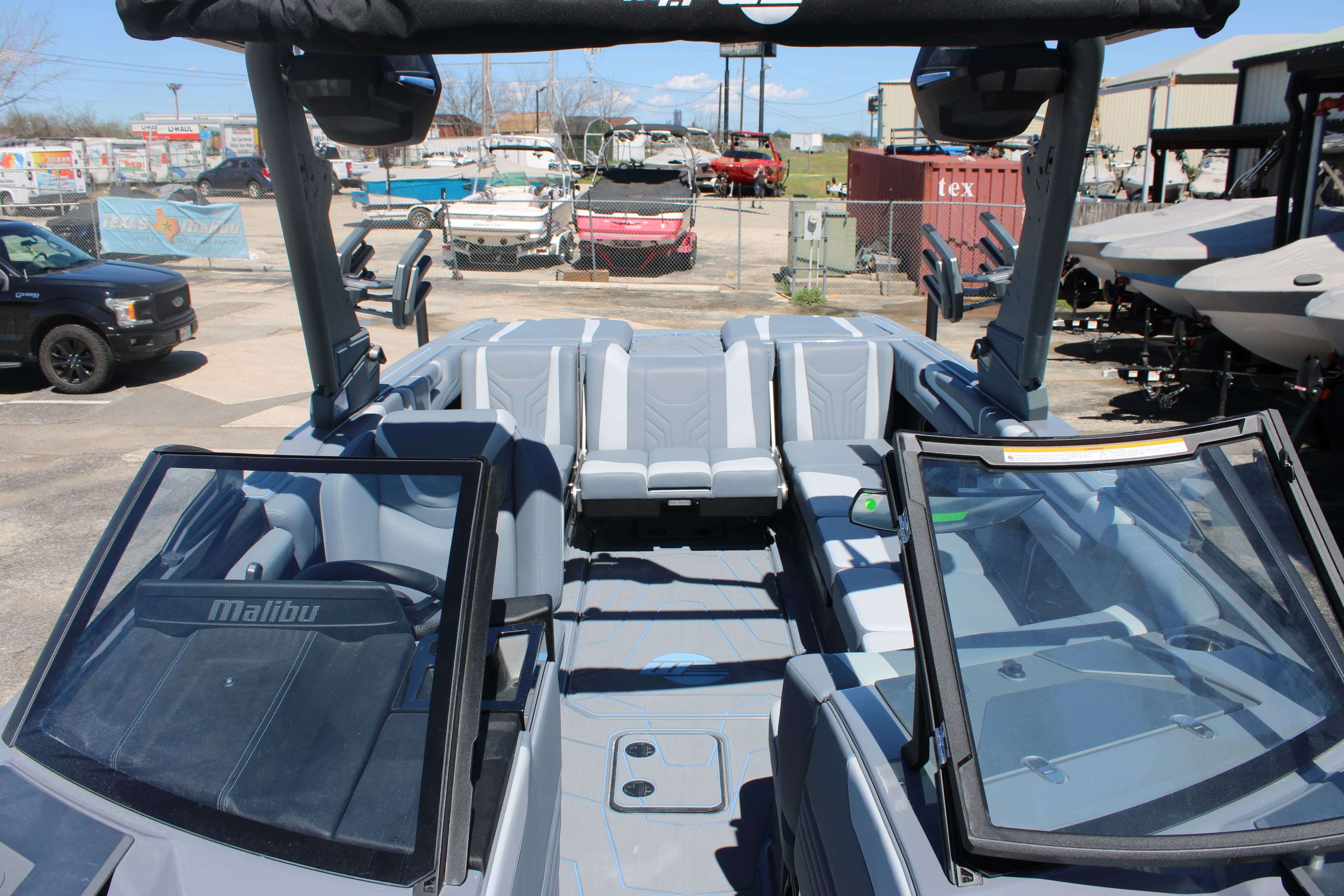 2026 Malibu Boats Wakesetter 25 LSV-19