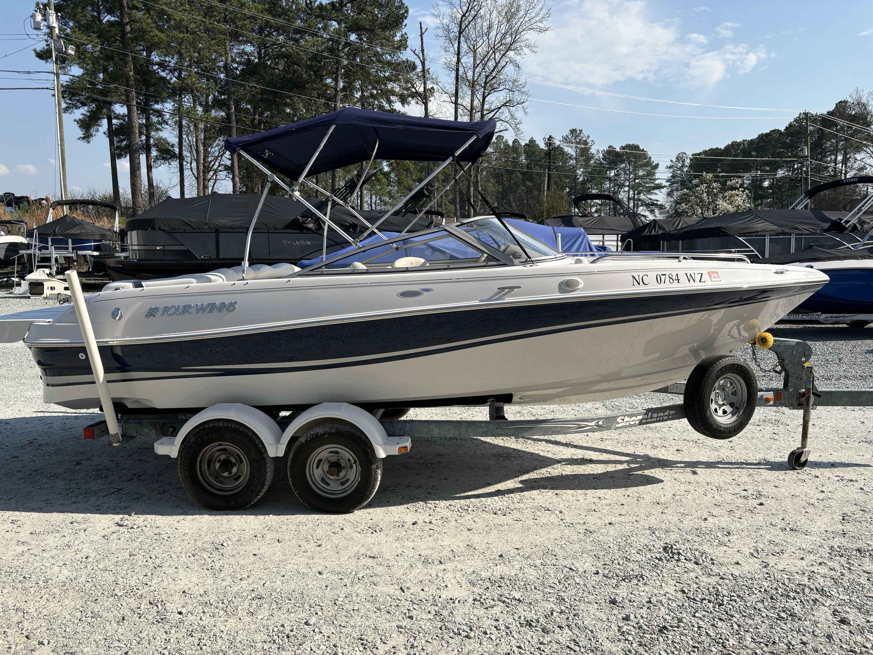 2004 Four winns Horizon 20-2