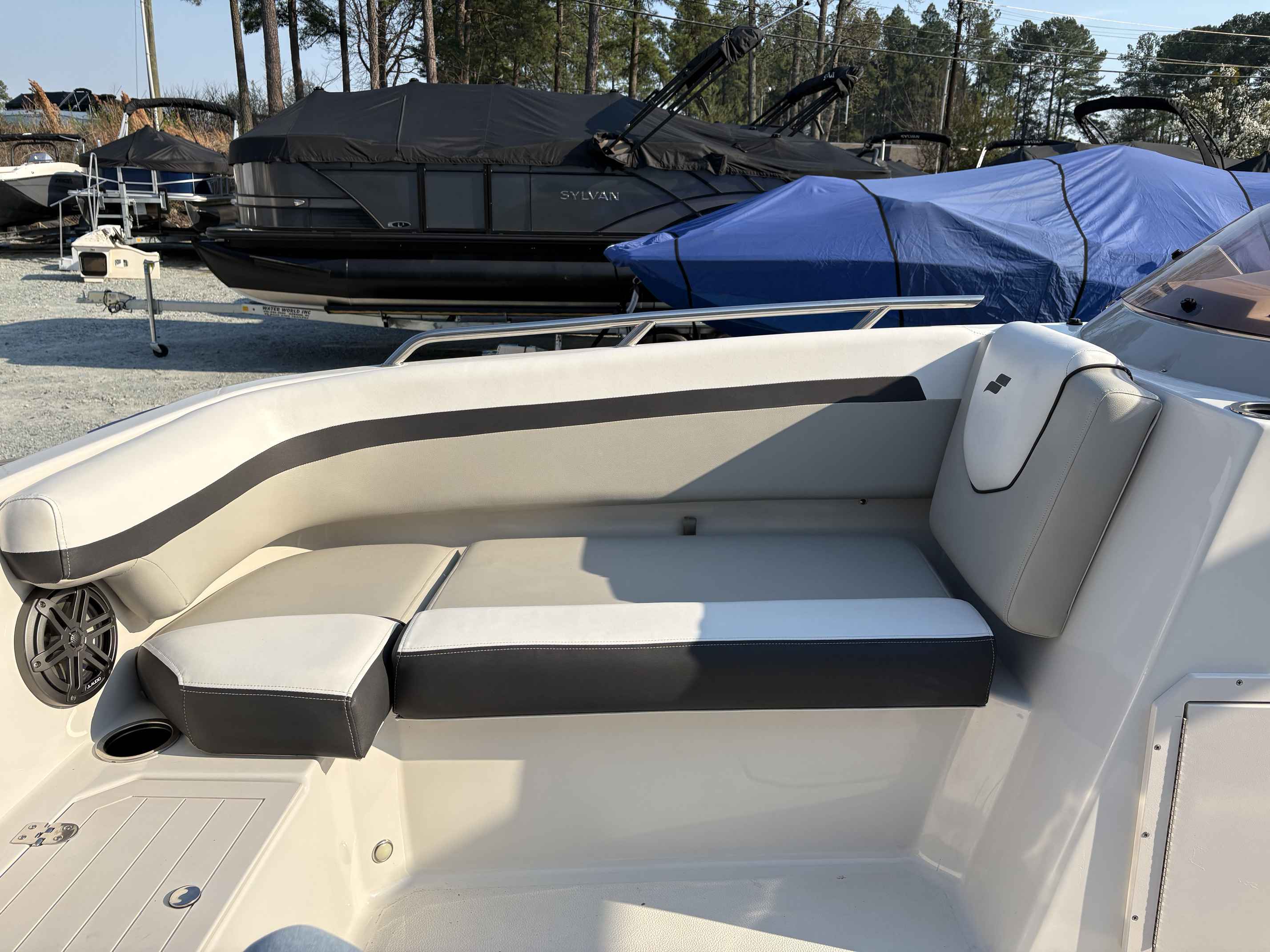 2024 Starcraft SVX 191 OB-9