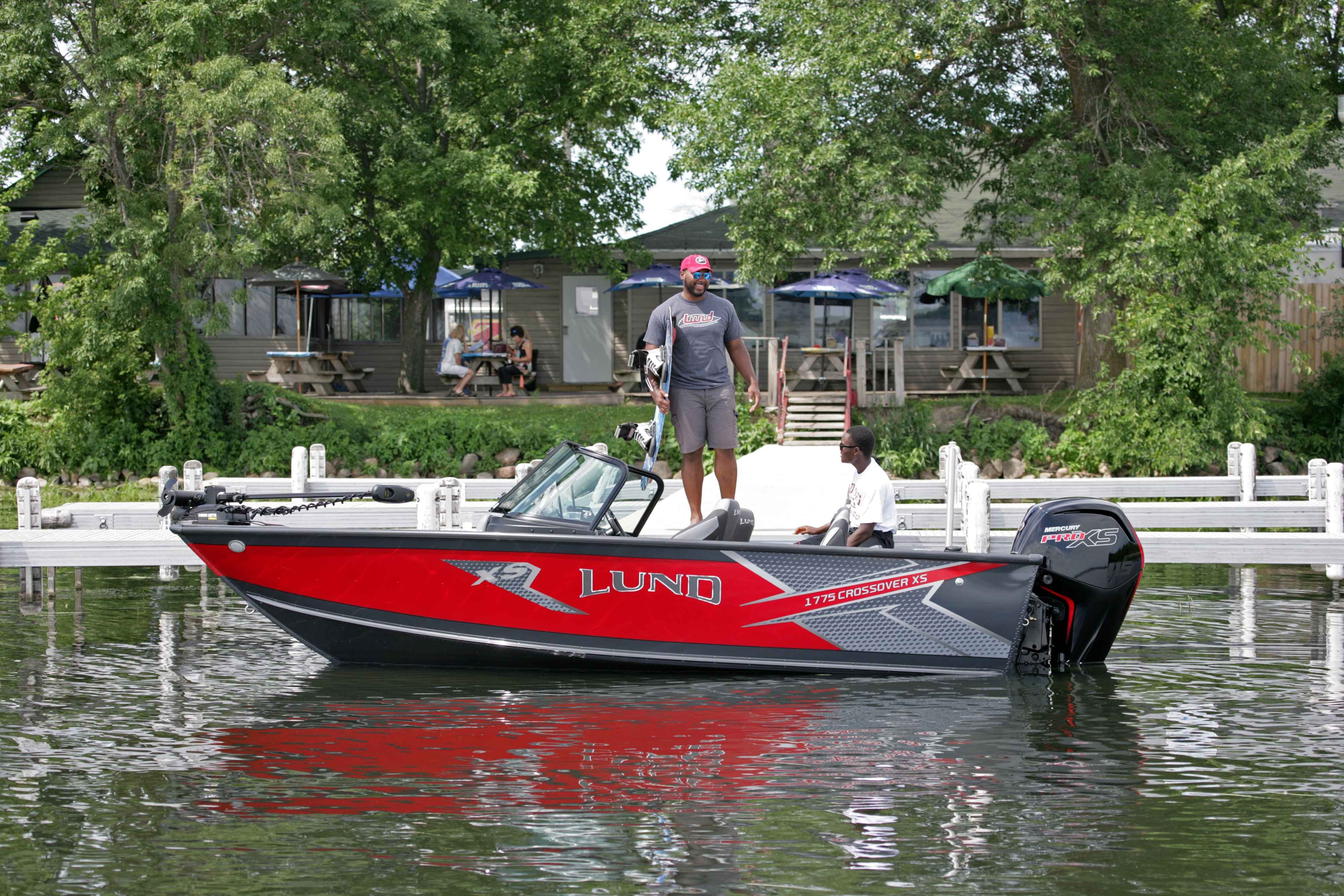 boat-carouselImage-image