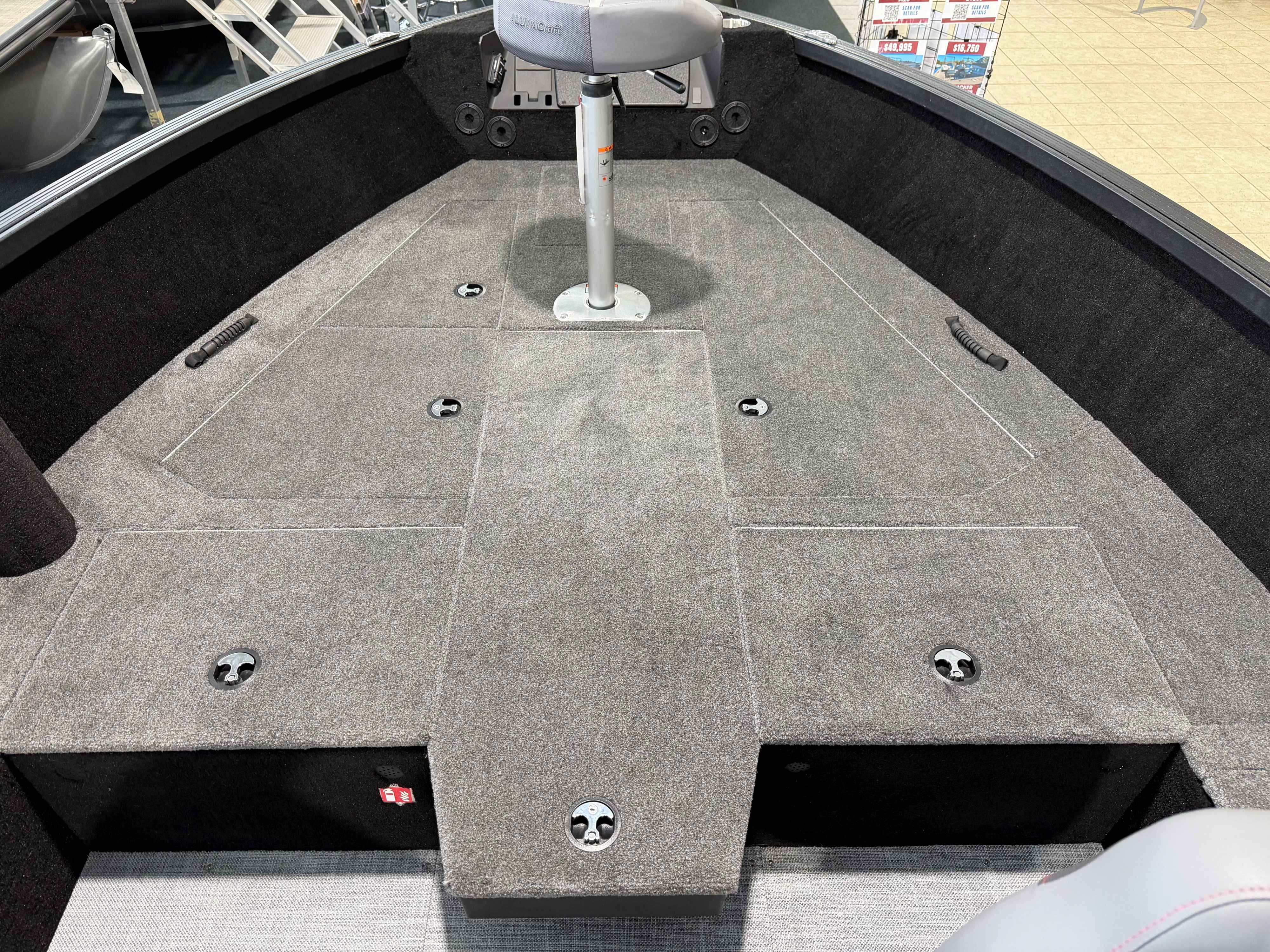 boat-carouselImage-image