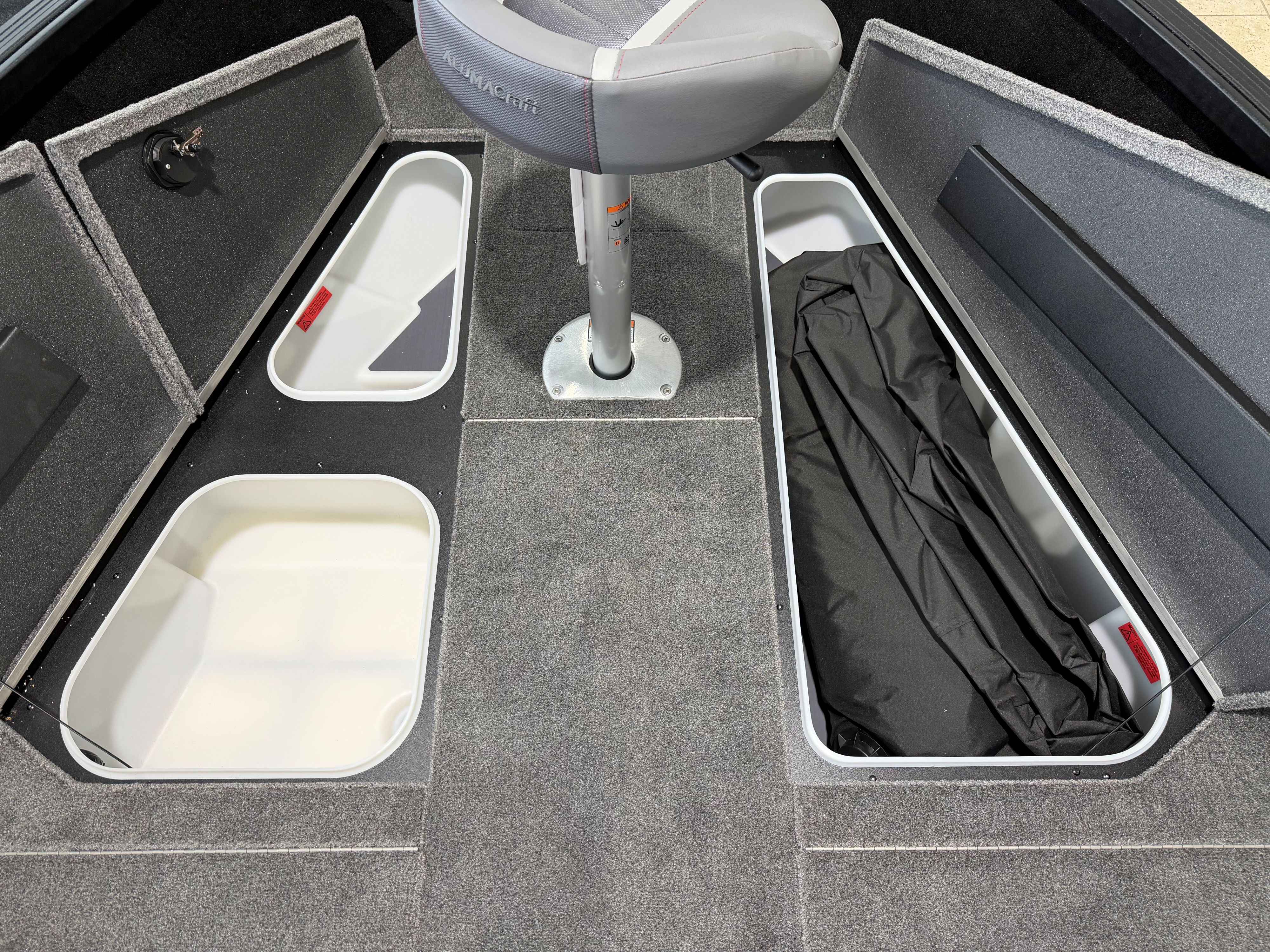 boat-carouselImage-image