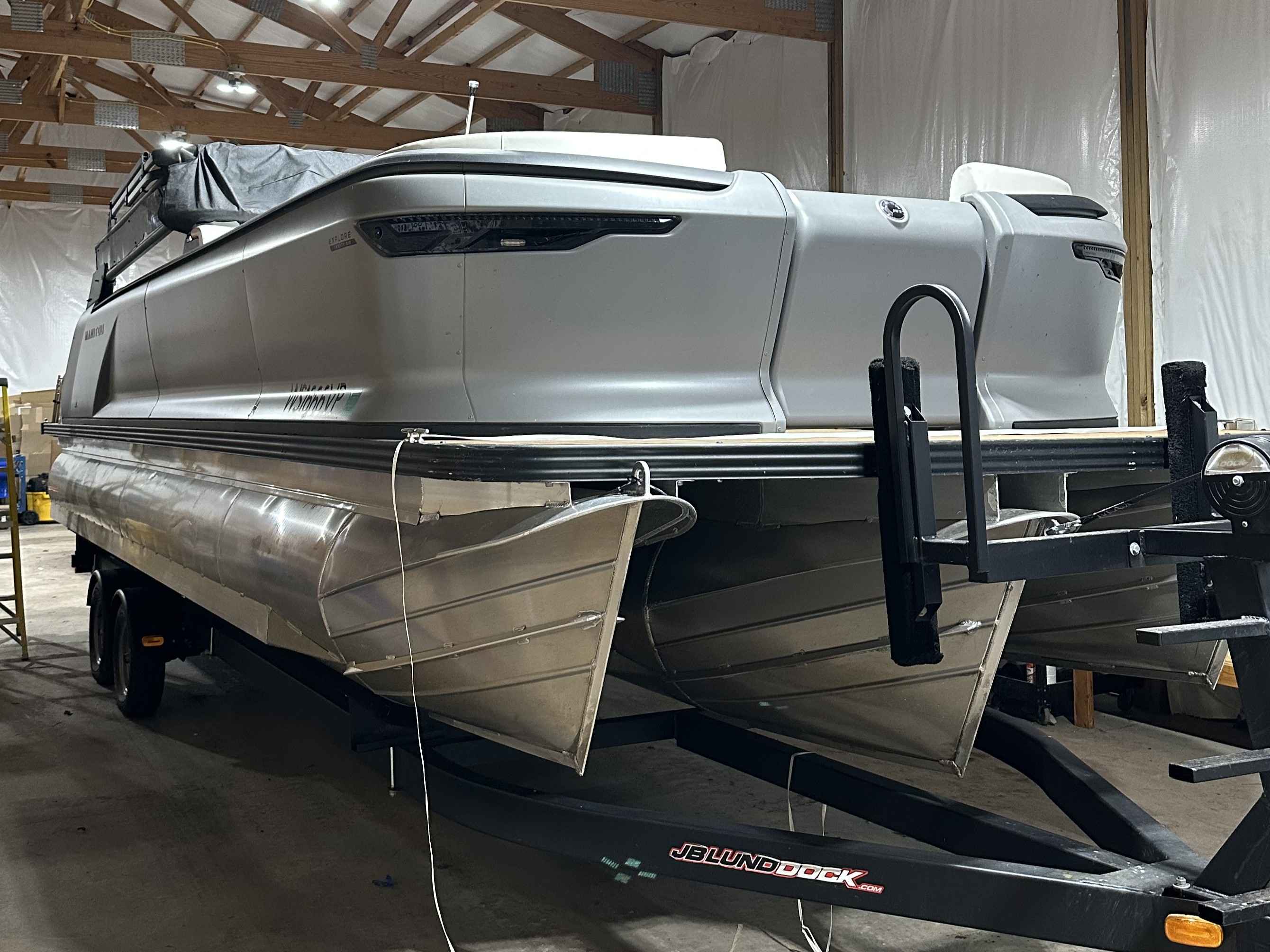 2024 Manitou EXPLORE 260