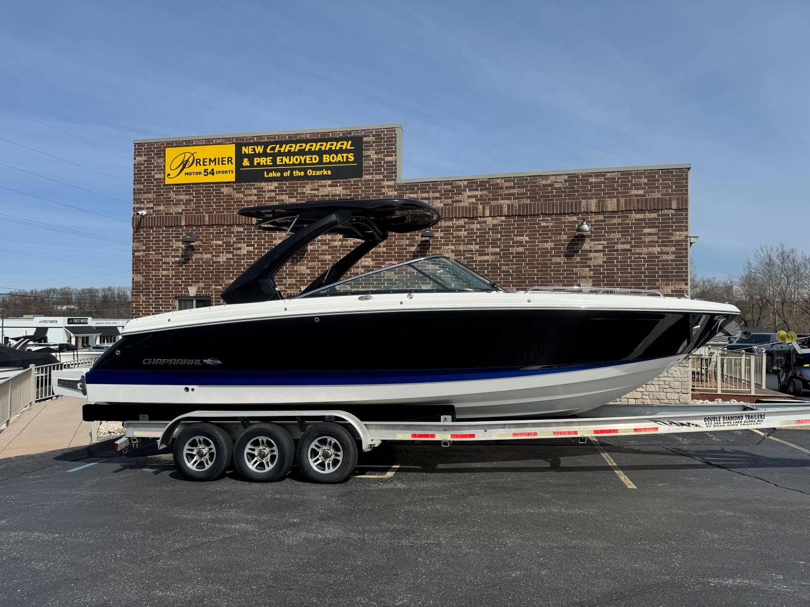 2020 Chaparral 29 Surf