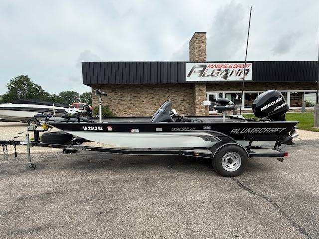 boat-carouselImage-image