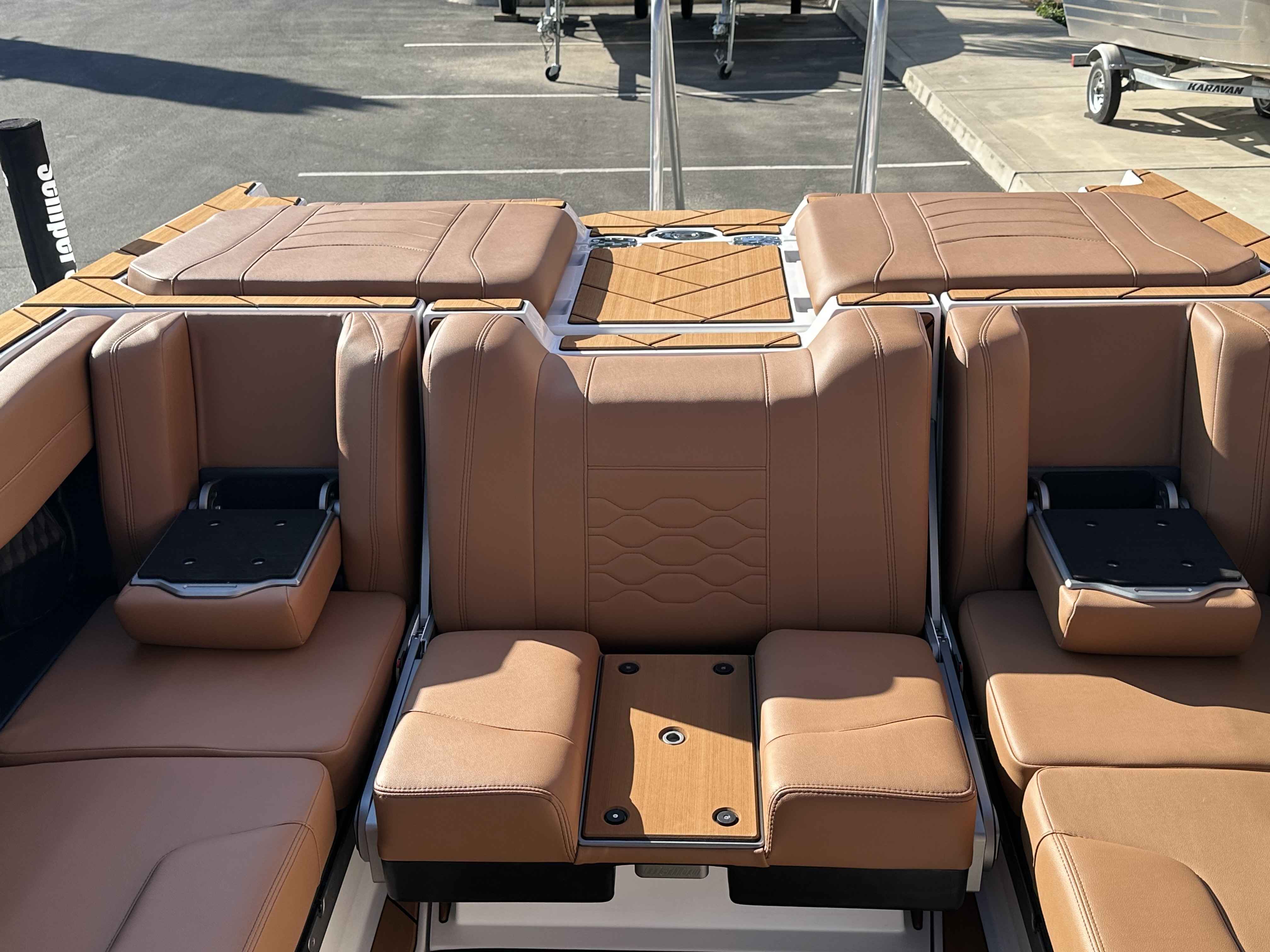 2026 Malibu 23 LSV-14