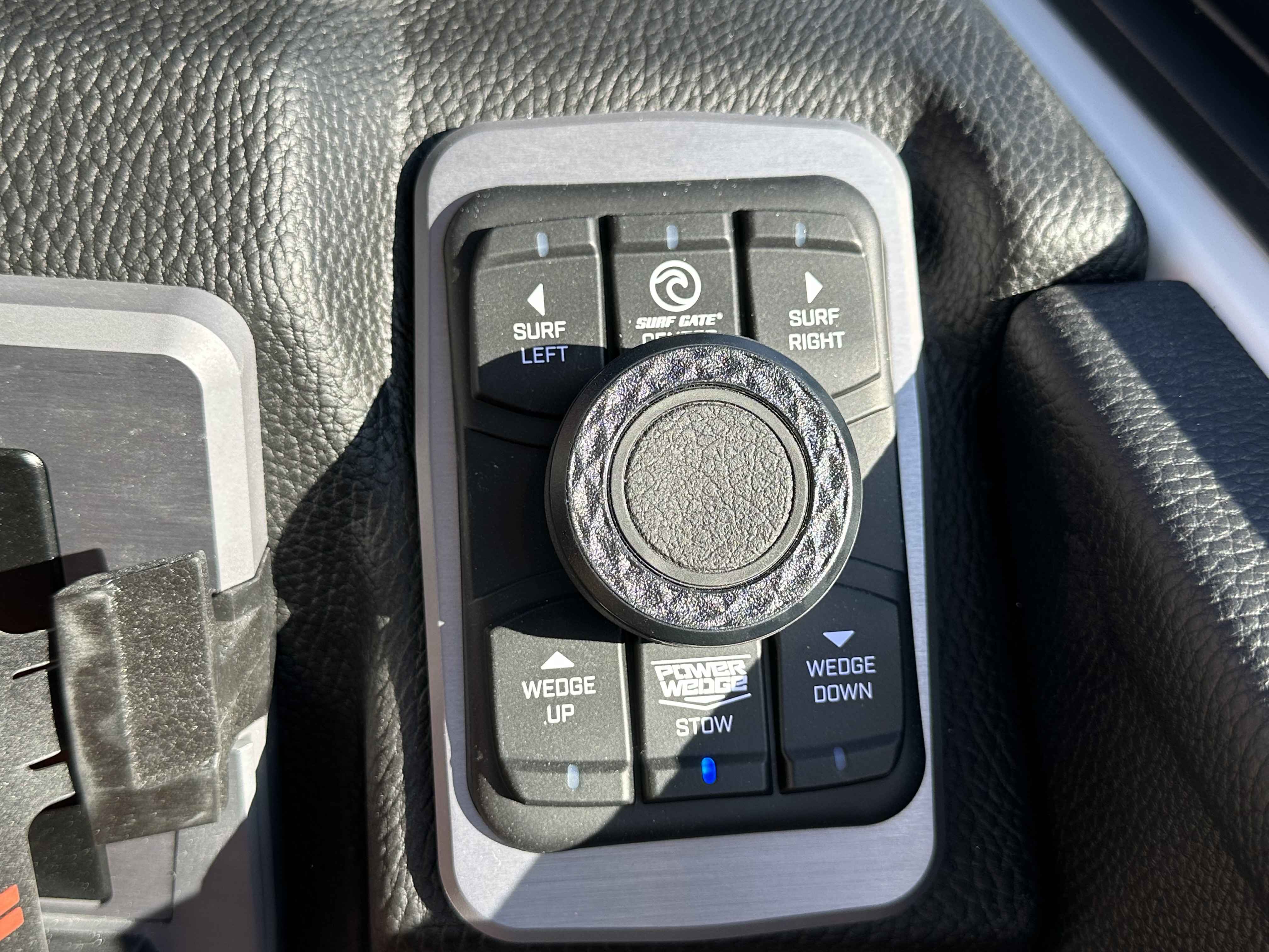 2026 Malibu 23 LSV-24