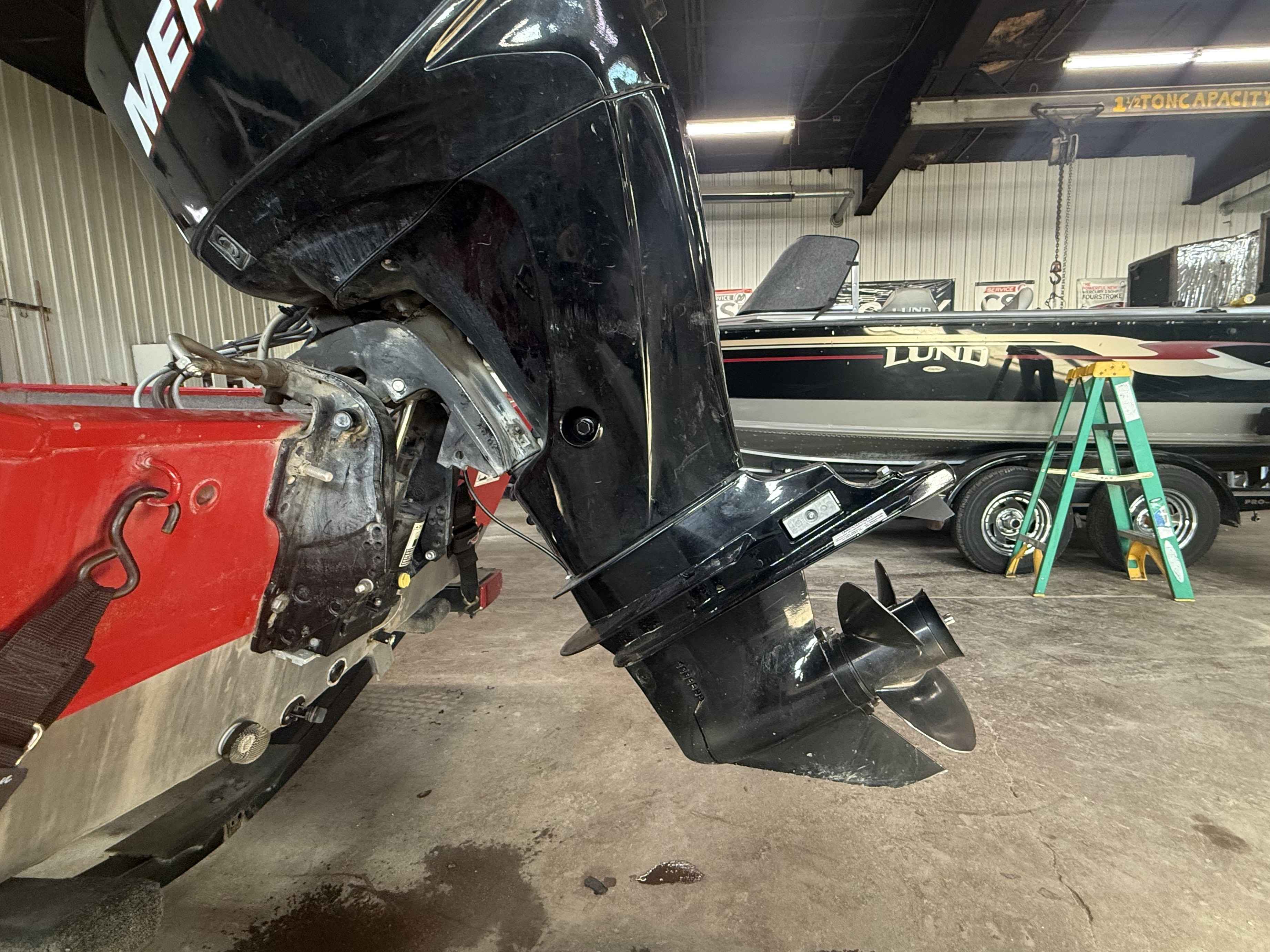 boat-carouselImage-image