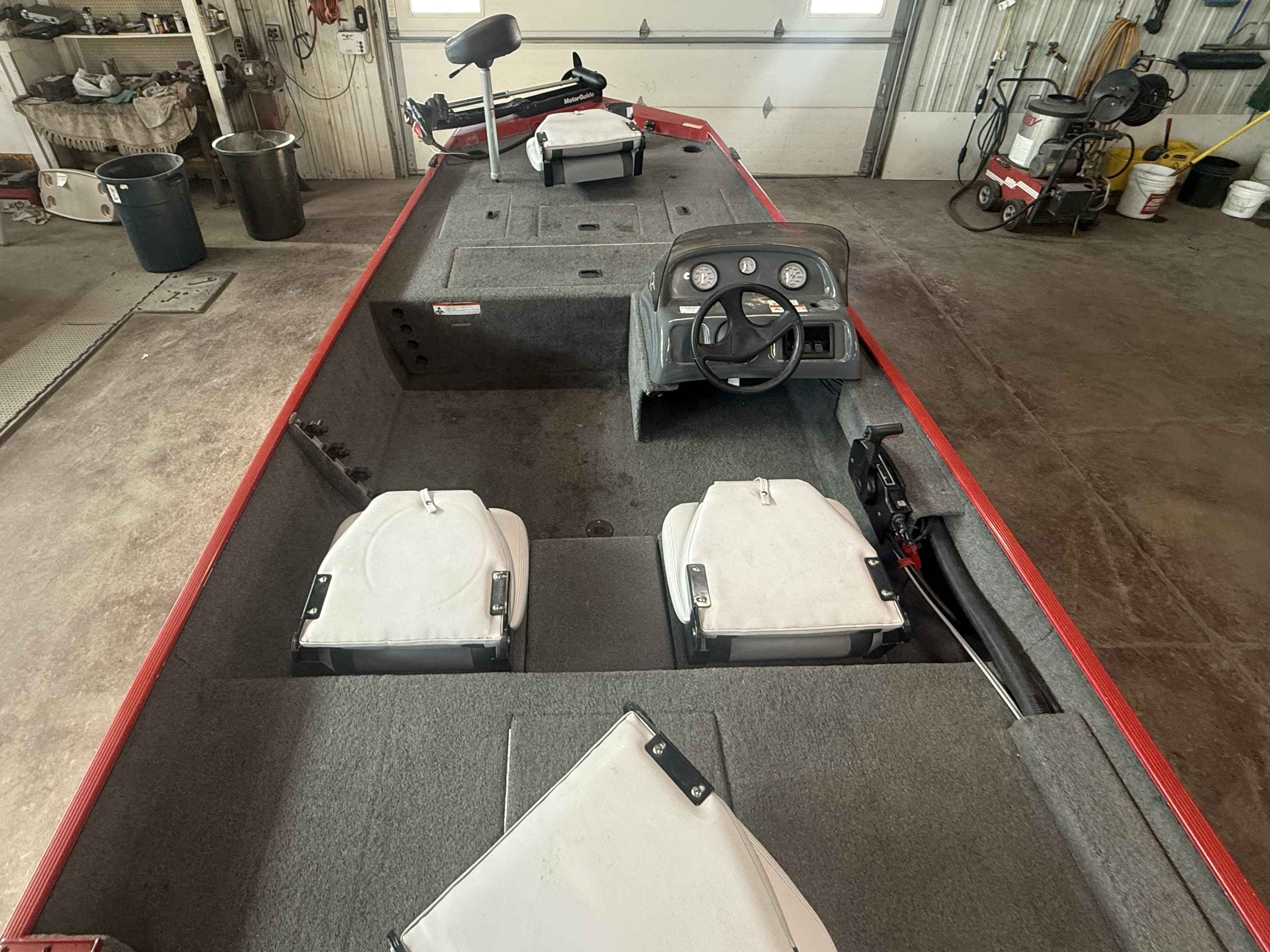 boat-carouselImage-image