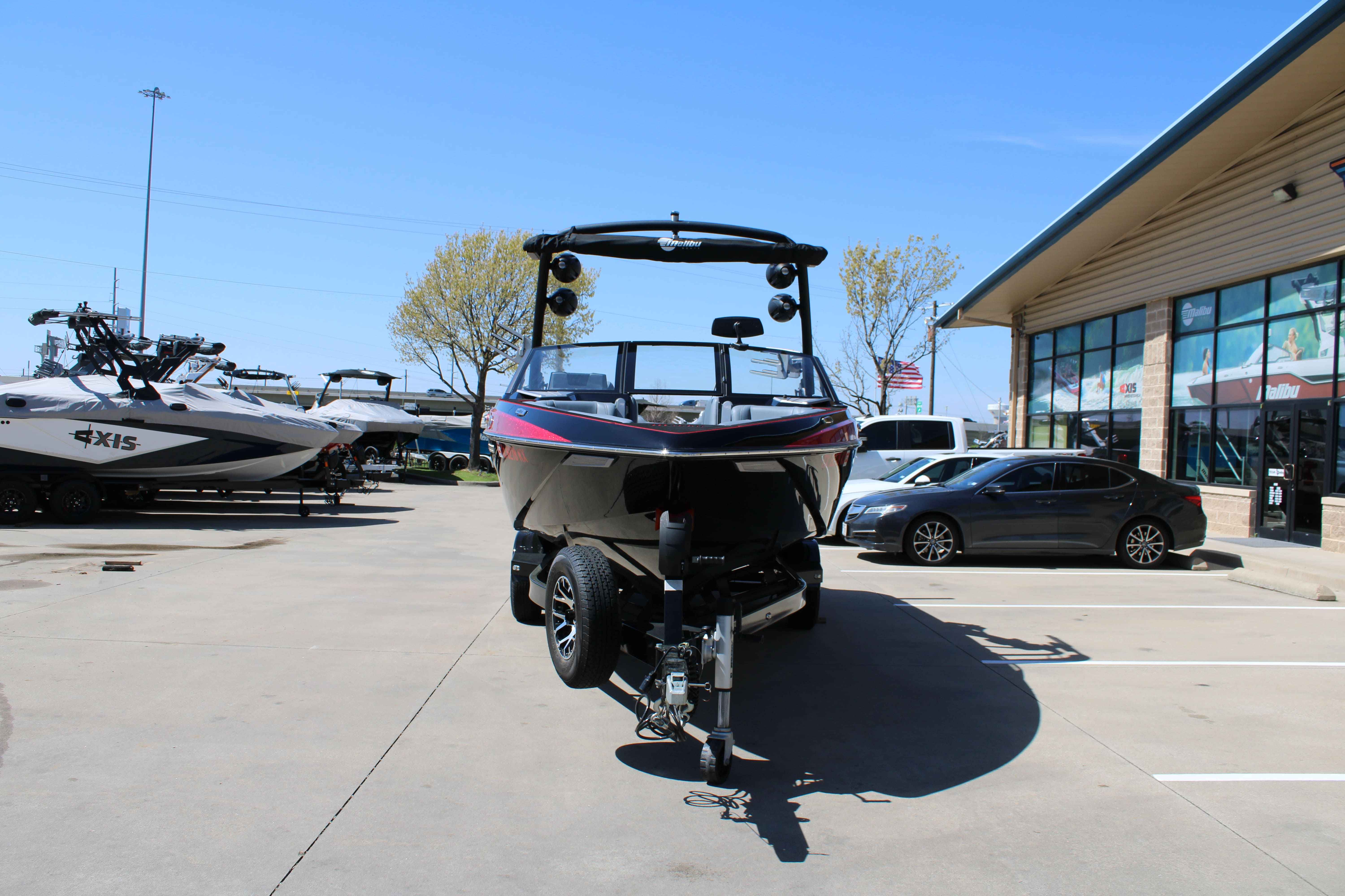 2023 Malibu Boats Wakesetter 23 LSV-3
