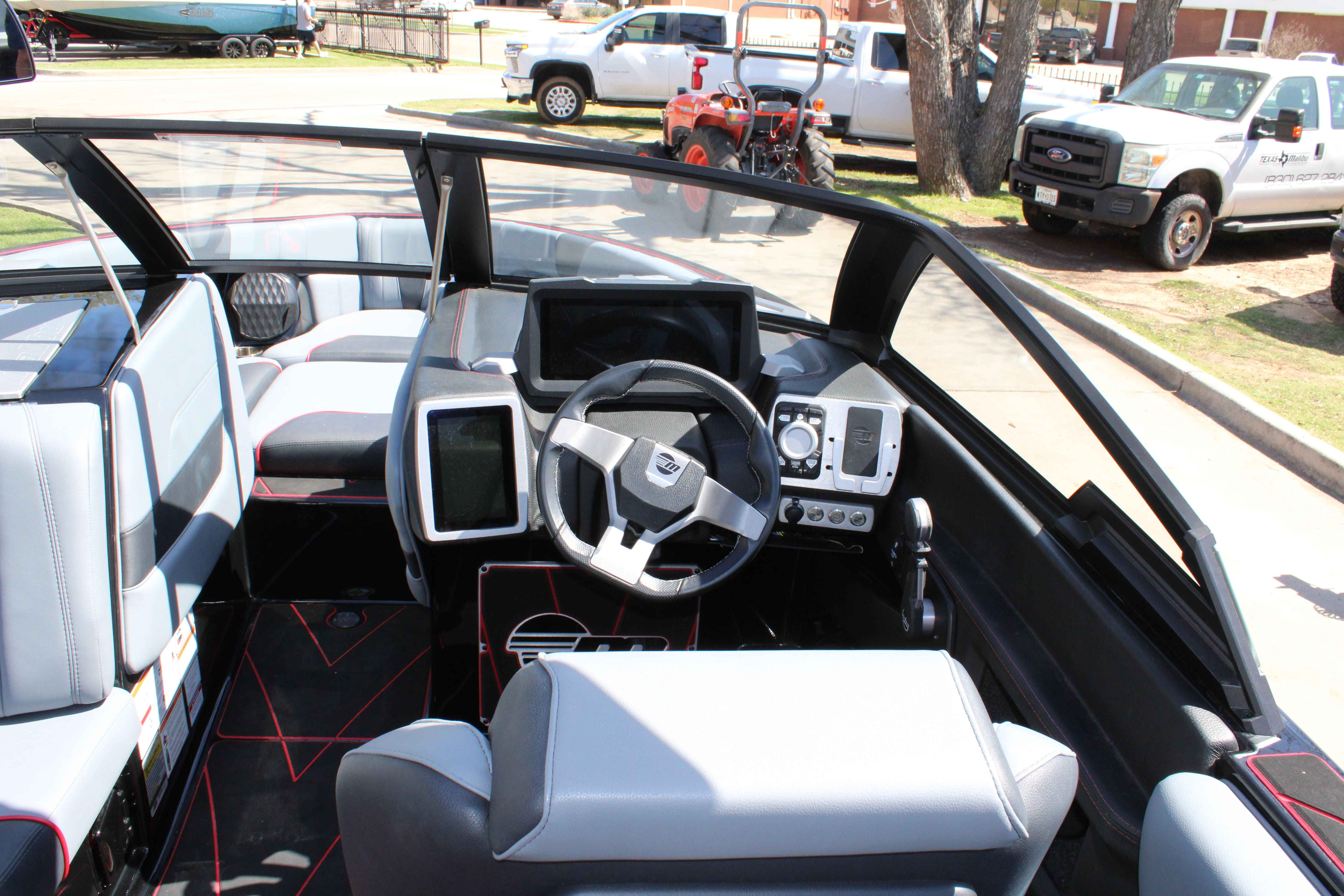 2023 Malibu Boats Wakesetter 23 LSV-14