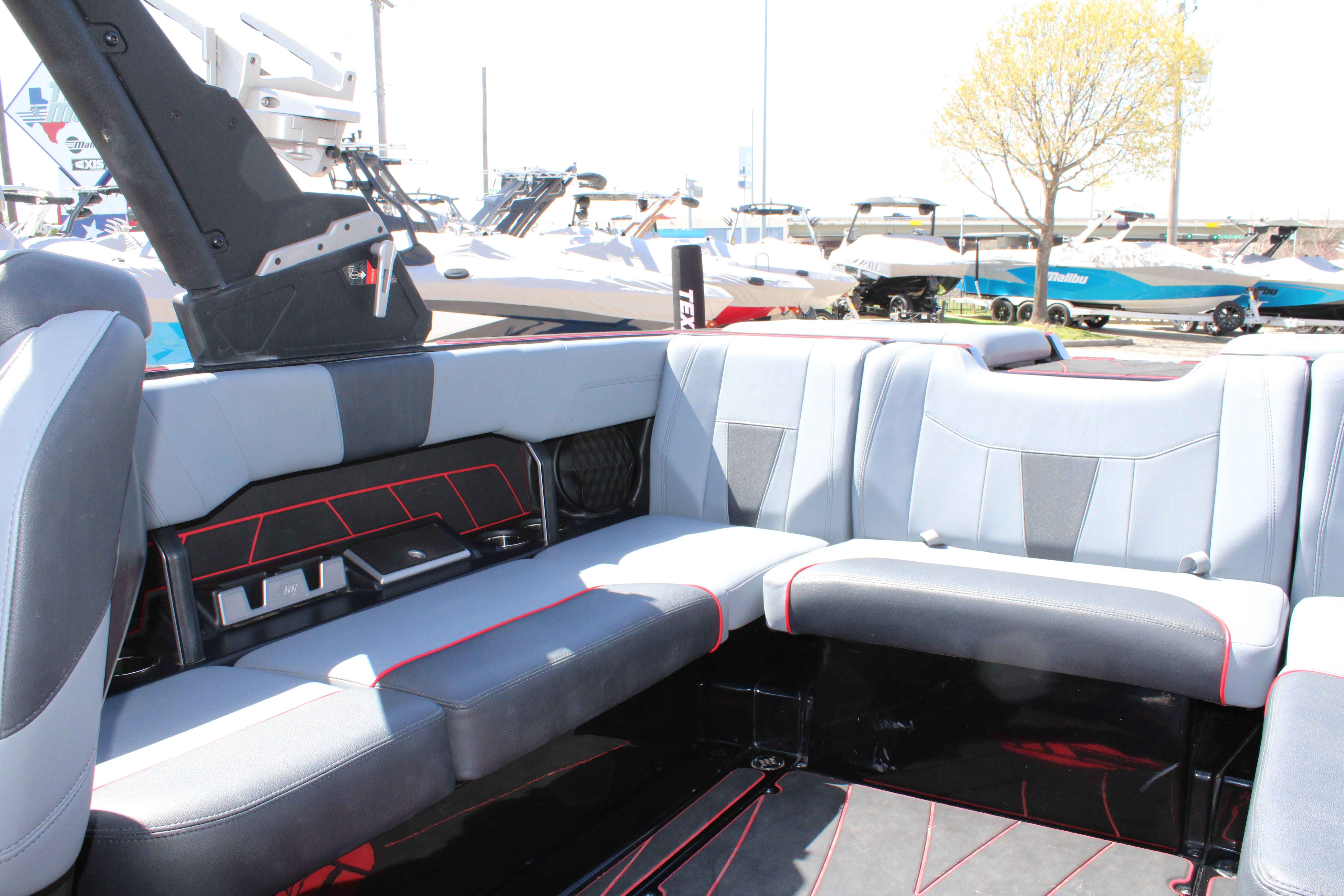 2023 Malibu Boats Wakesetter 23 LSV-17