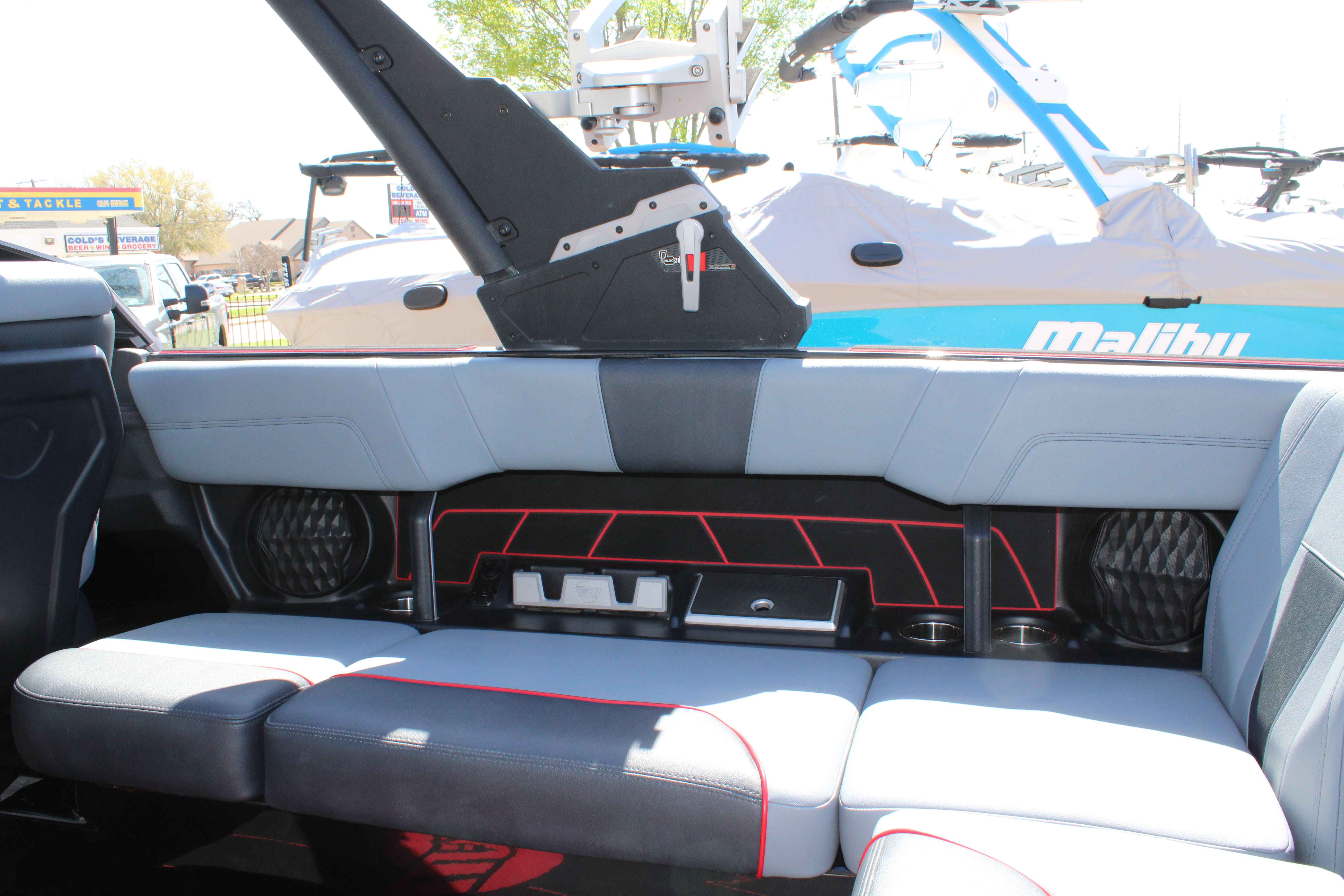 2023 Malibu Boats Wakesetter 23 LSV-19