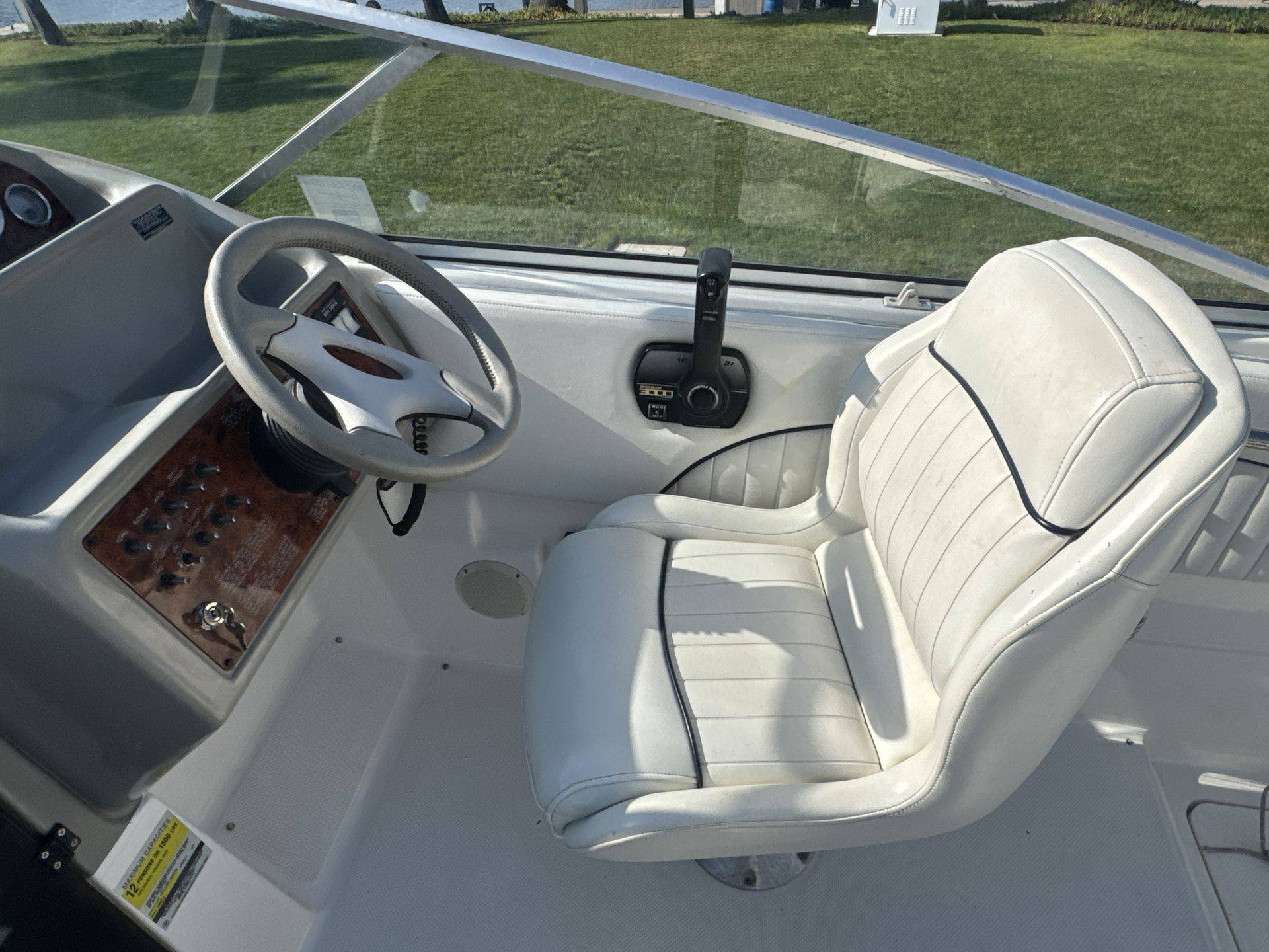 1998 Bayliner 2355 Sunbridge-3