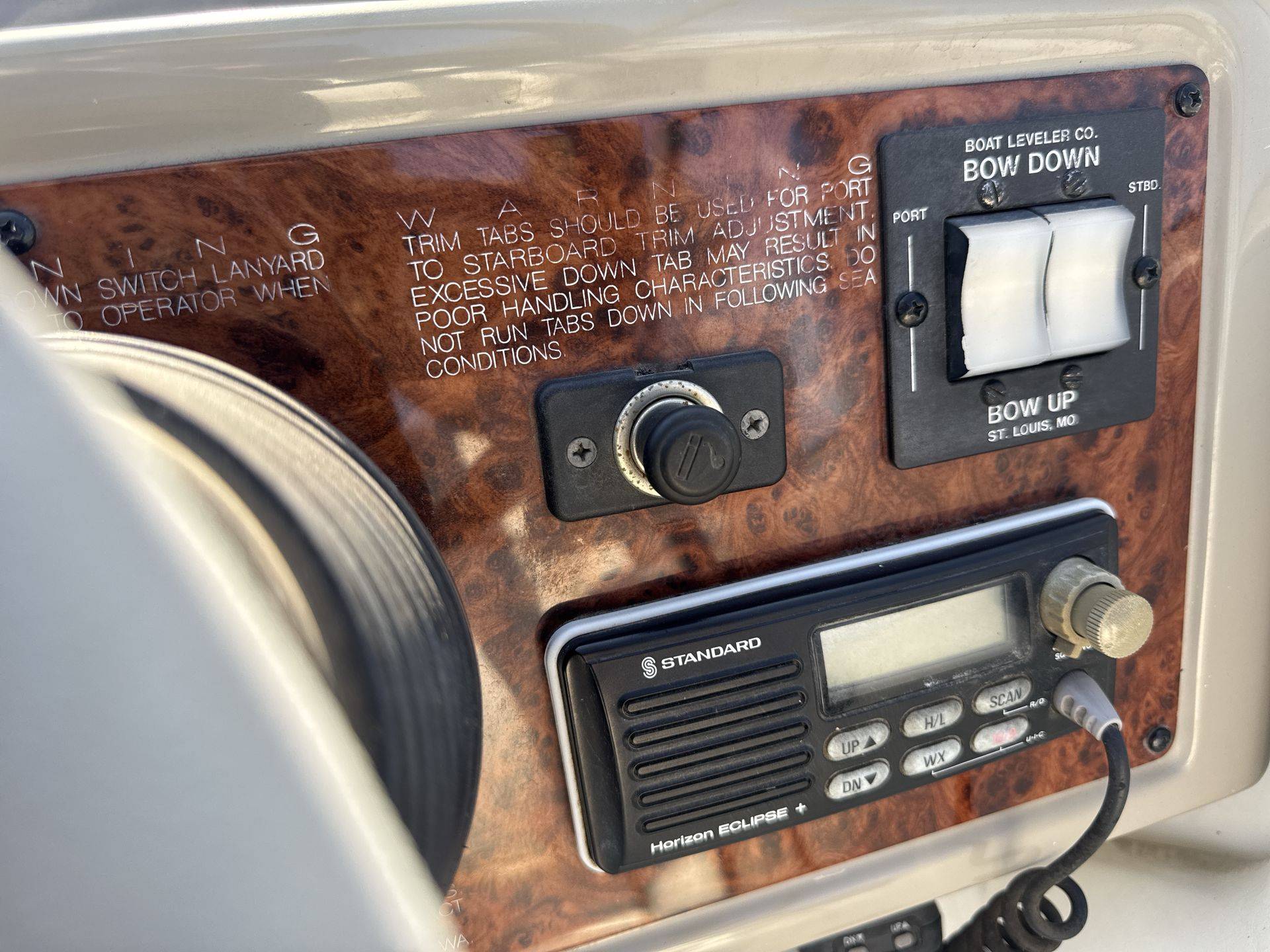 1998 Bayliner 2355 Sunbridge-12