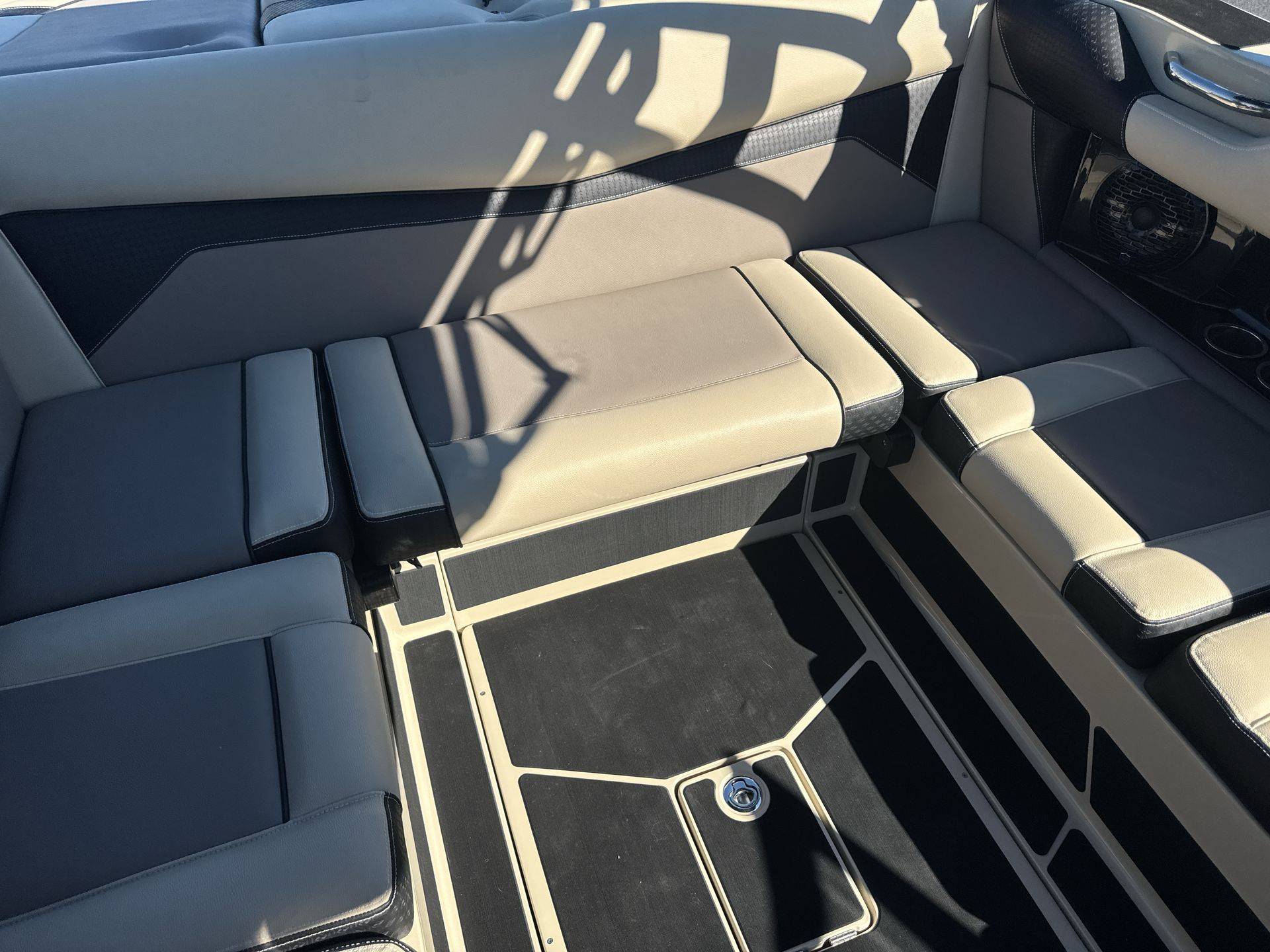 2026 Supreme S220-17