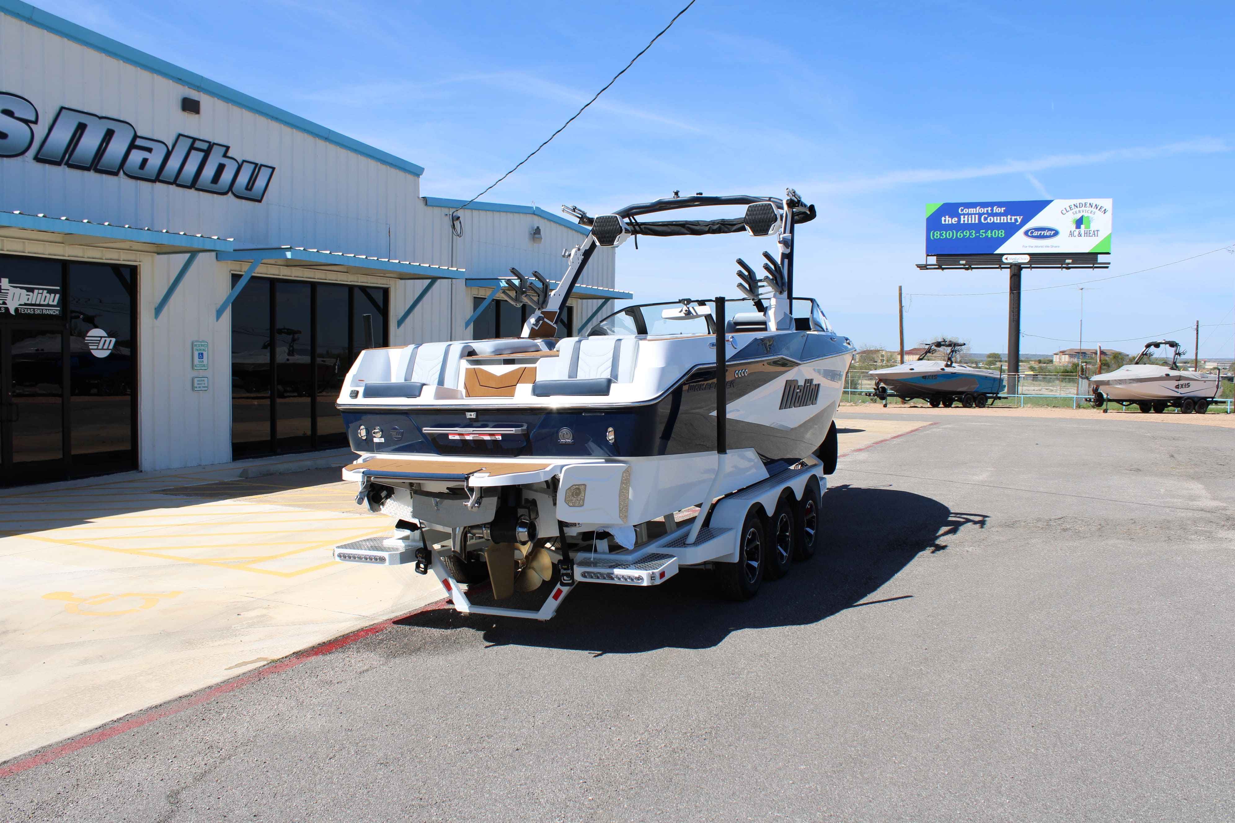 2026 Malibu Boats Wakesetter 25 LSV-7