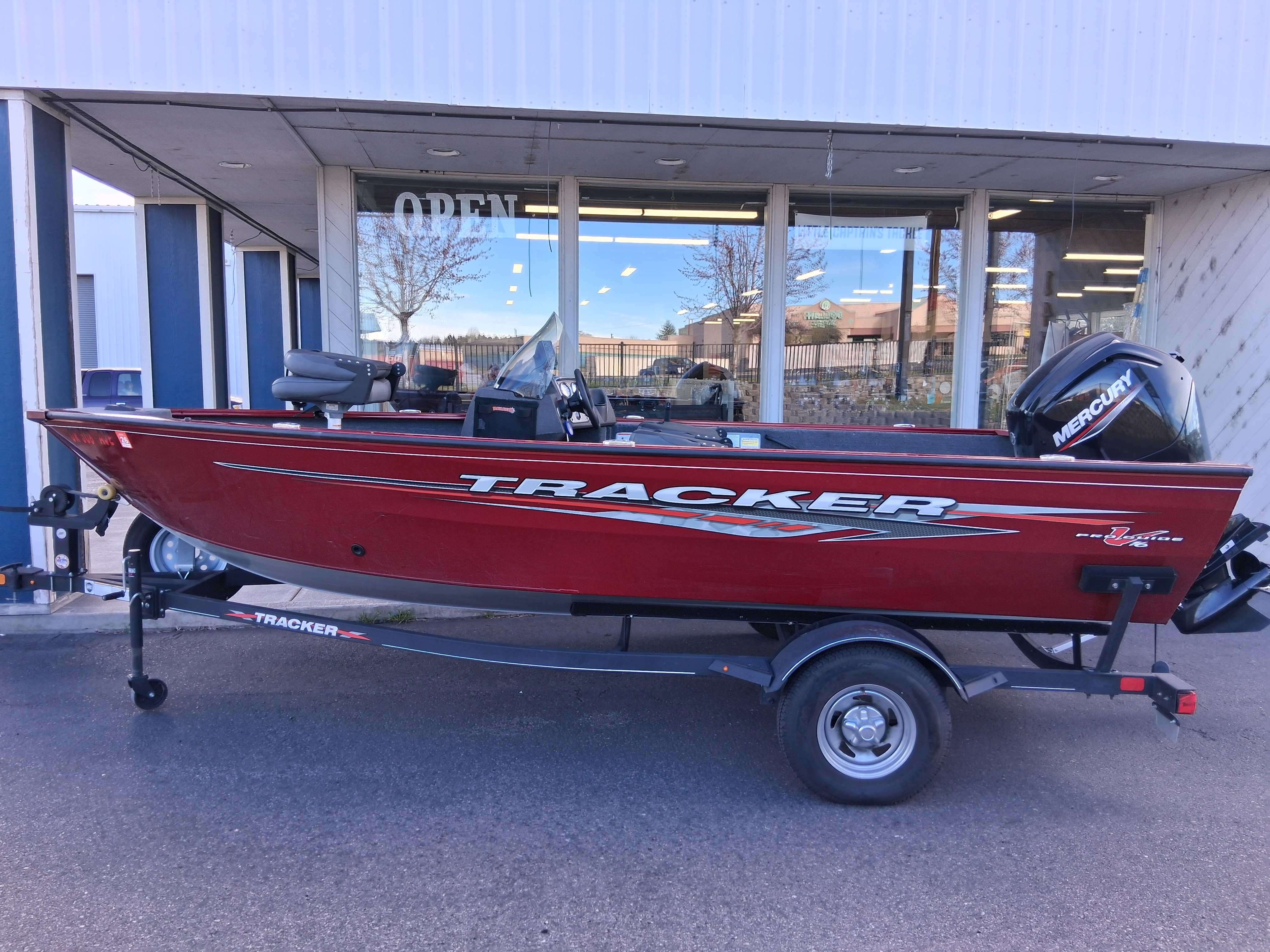   2023 Tracker Pro Guide V-16-2