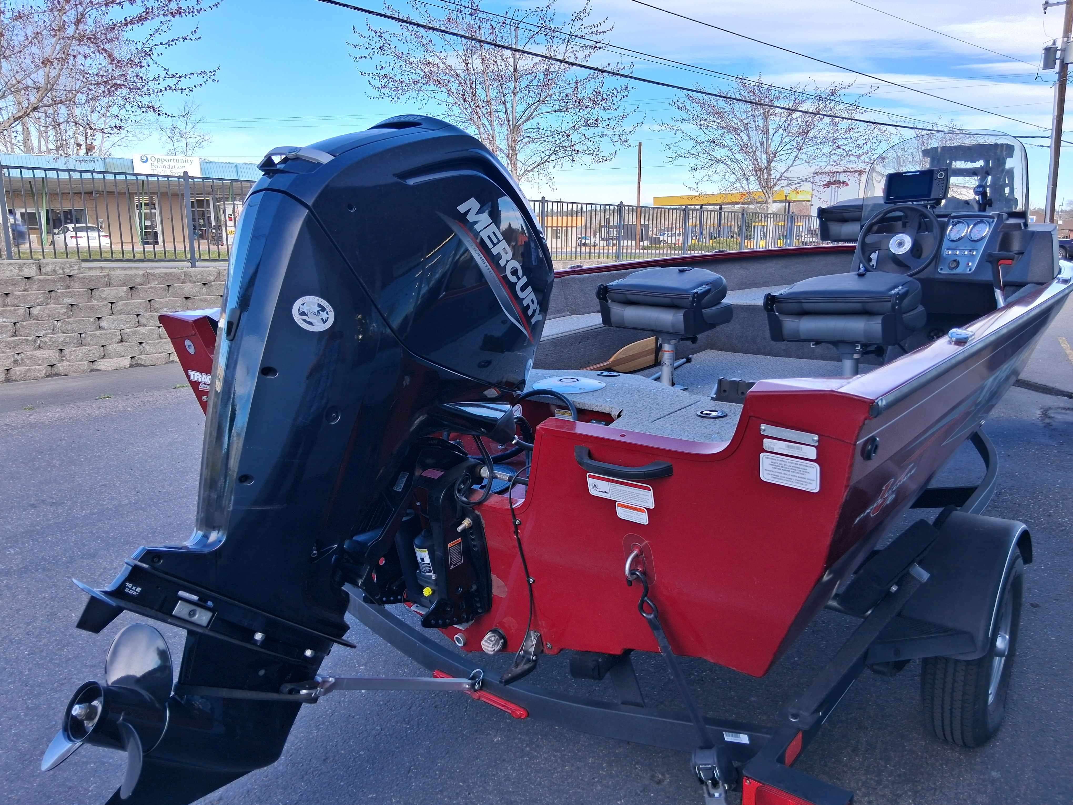   2023 Tracker Pro Guide V-16-5