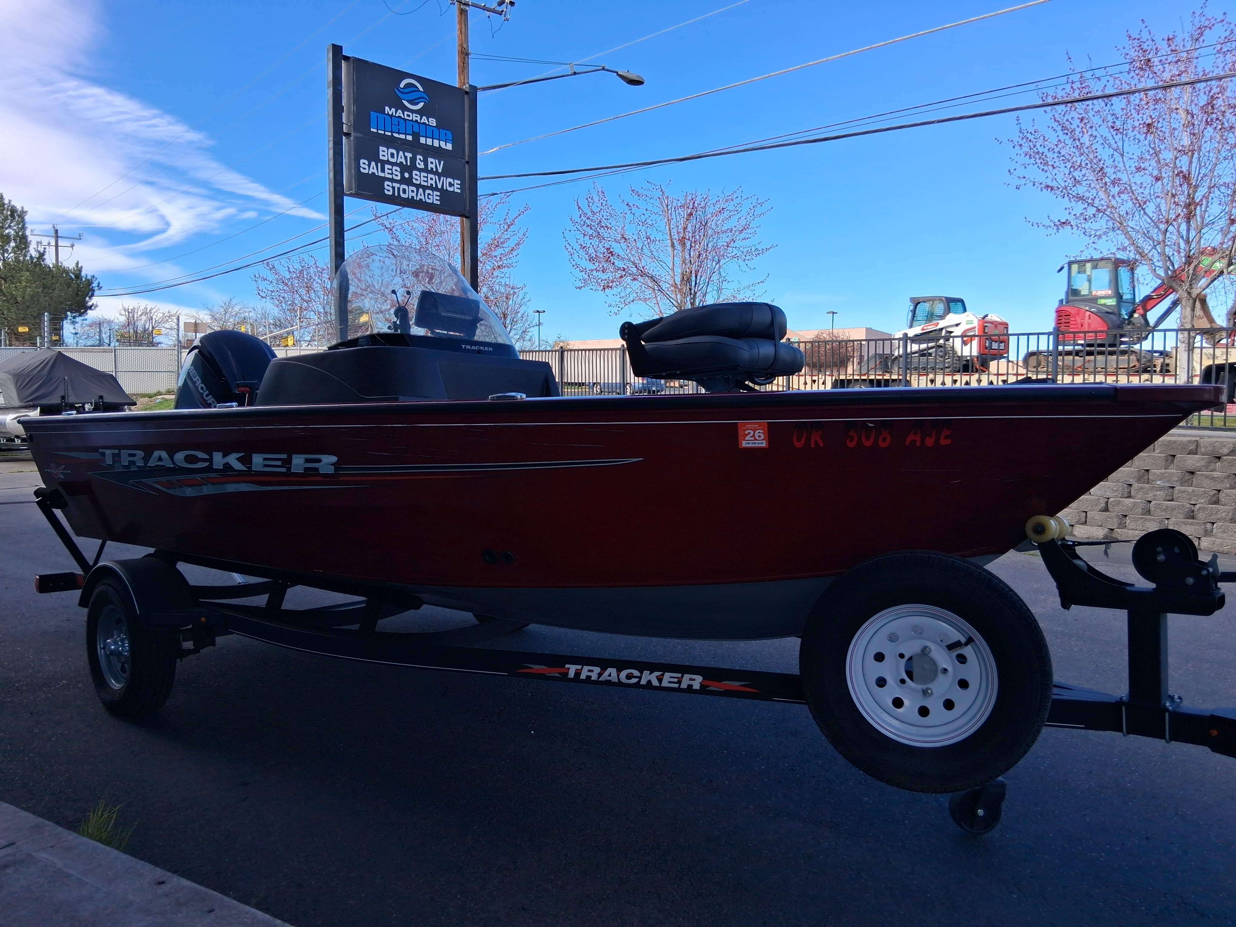   2023 Tracker Pro Guide V-16-7